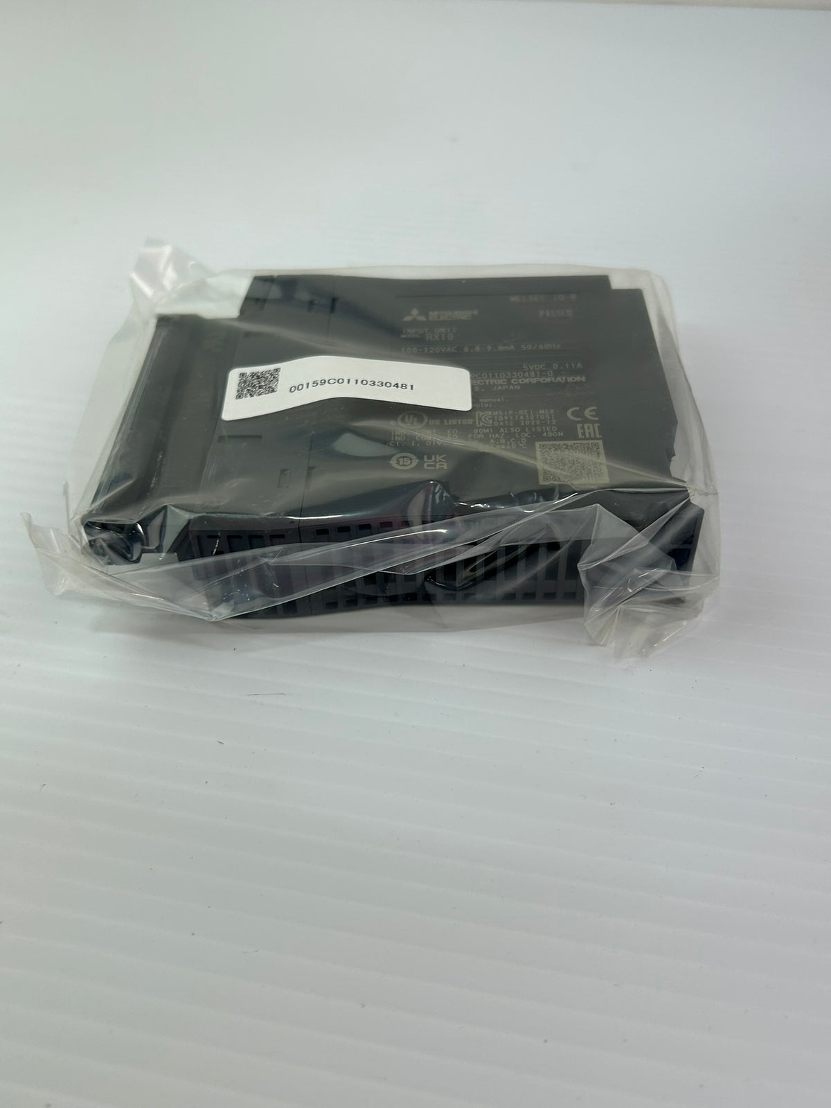 Mitsubishi RX10 MELSEC iQ-R PLC AC Input Module 10 Point 100-120VAC