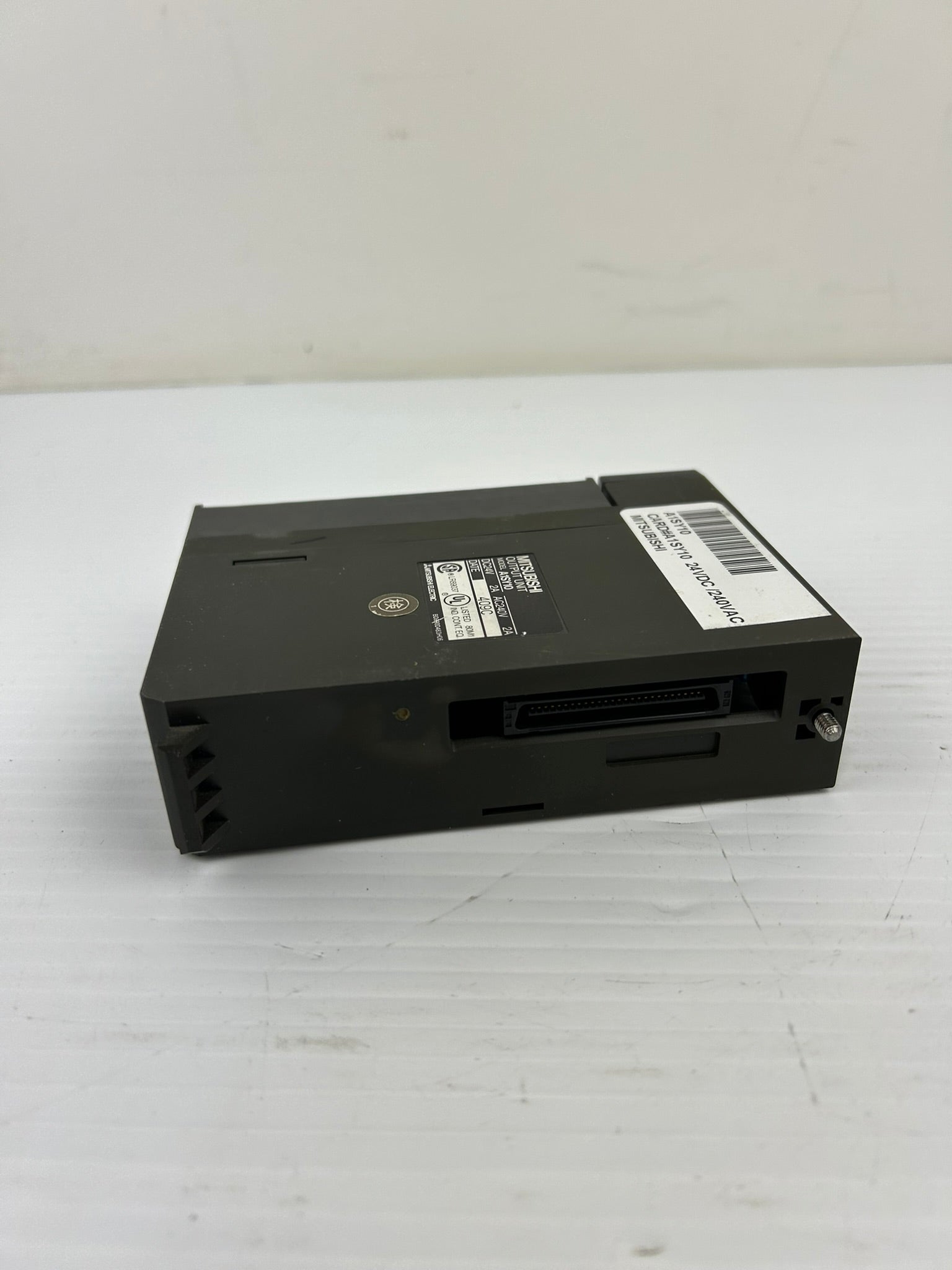 Mitsubishi A1SY10 Output Unit PLC Module 24VDC 240VAC 2A