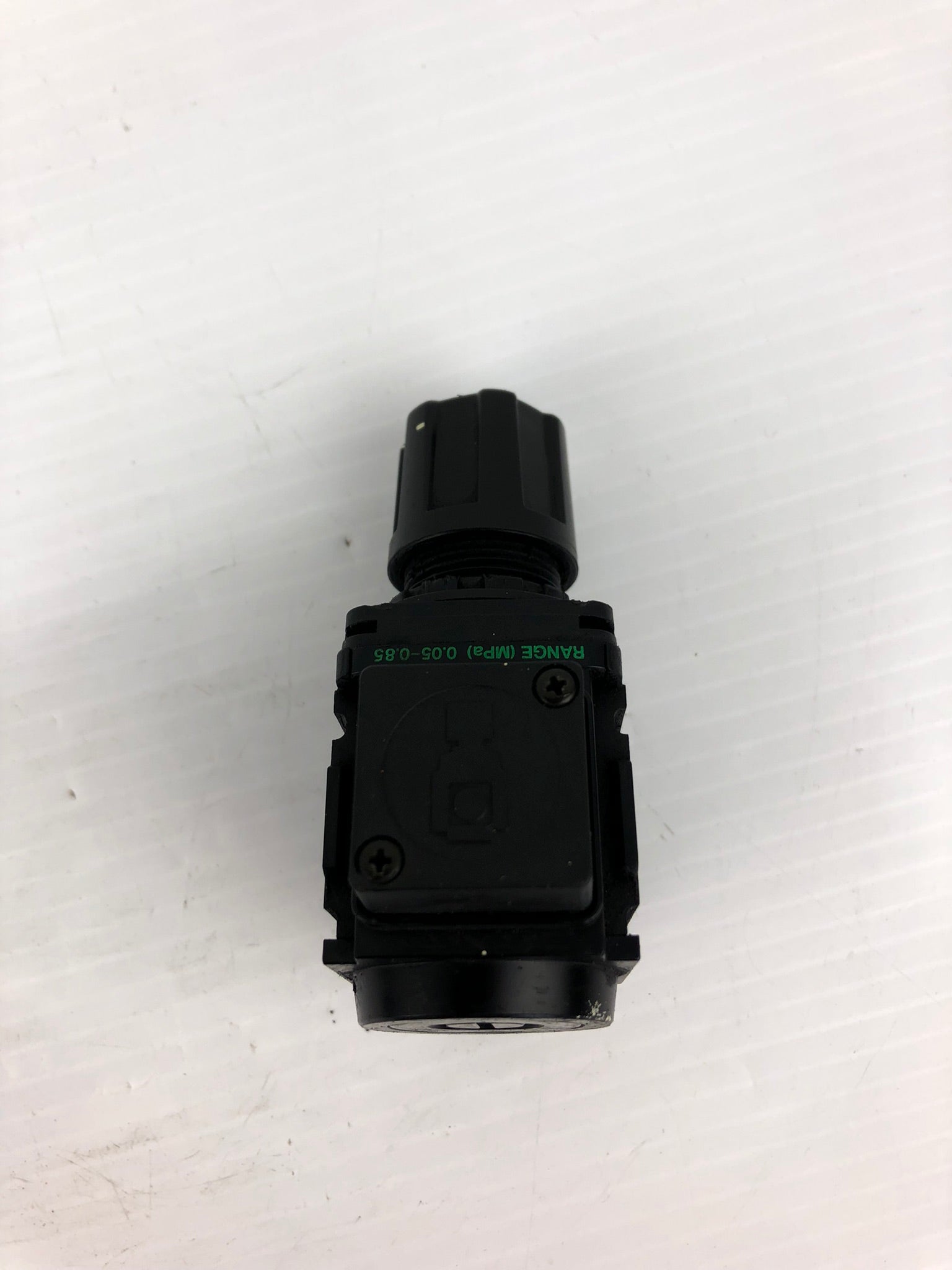 CKD R1100-6-T8 Pneumatic Regulator