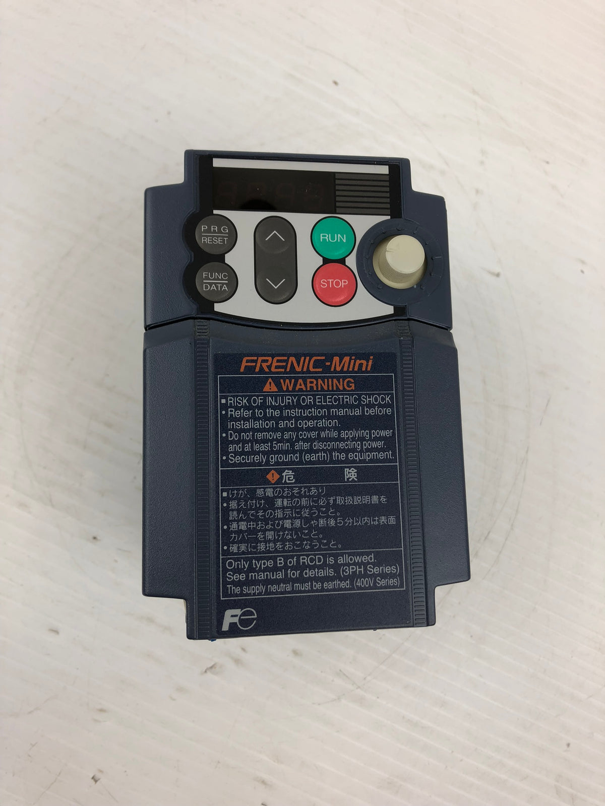 Fuji Electric FRN0.4C1S-2J Converter 3PH 200-240V 50/60Hz 1.8A
