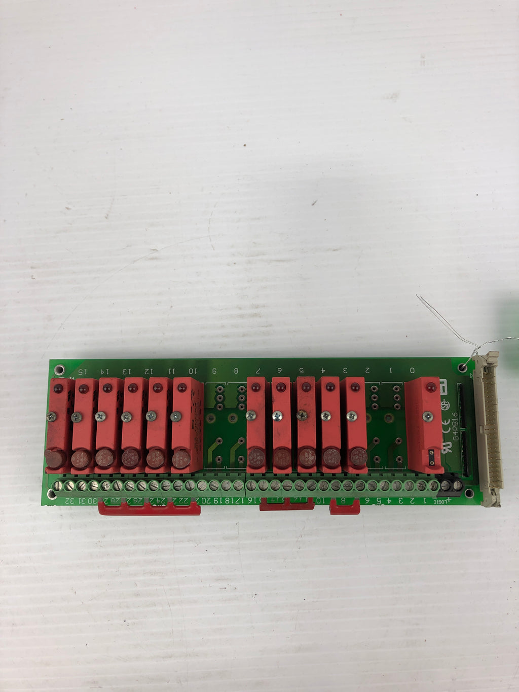 Opto 22 G4PB16 G4 16-Channel I/O Module Rack w/ G4 0DC5 Relays Opto 22 G4PB16 G4 16-Channel I/O Module Rack w/ G4 0DC5 Relays