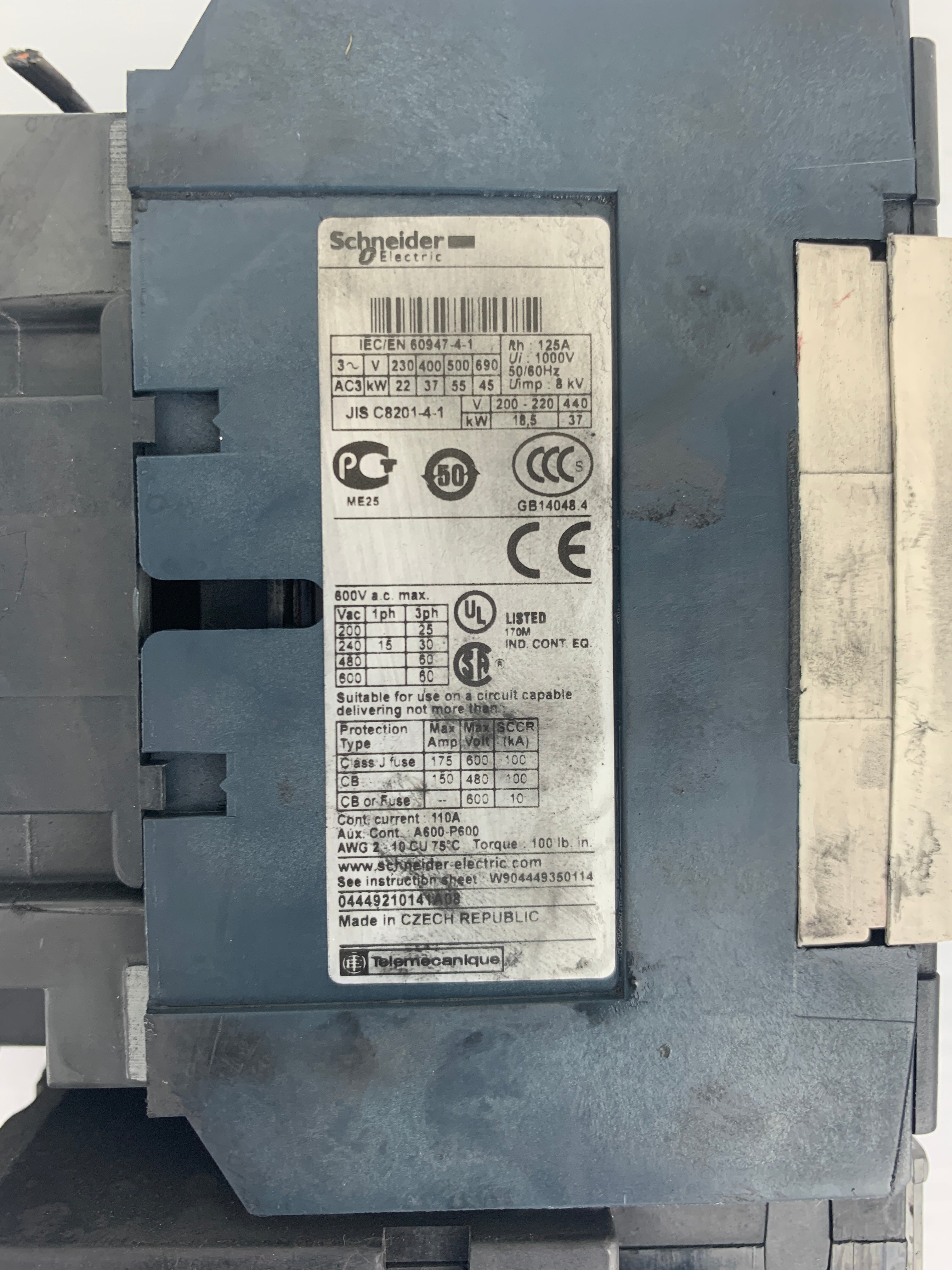 Schneider Electric LC1D80 w/ LR3 D3363