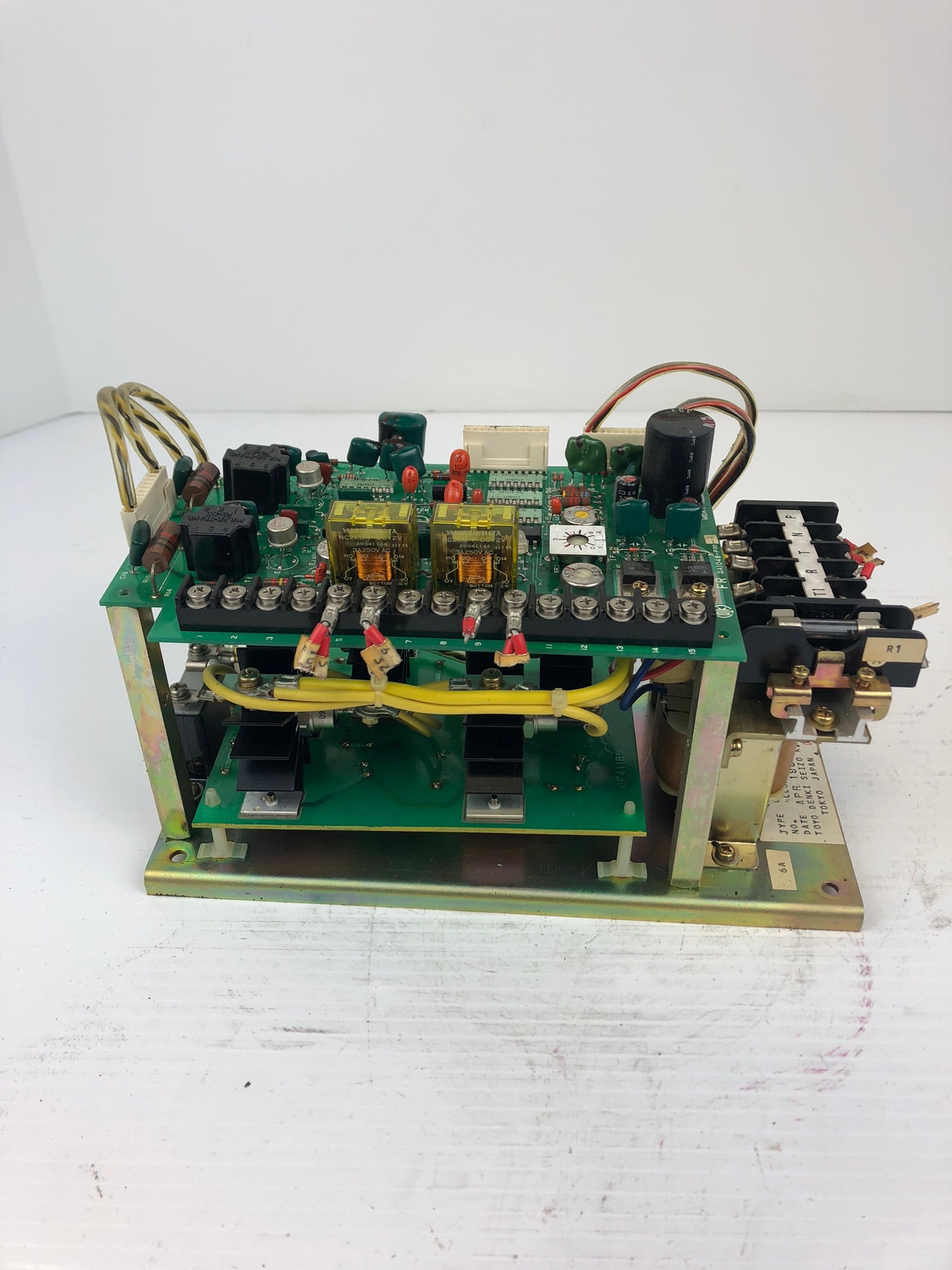 Toyo Denki QSS349-B30 Drive Amplifier 440V F.R. Amp