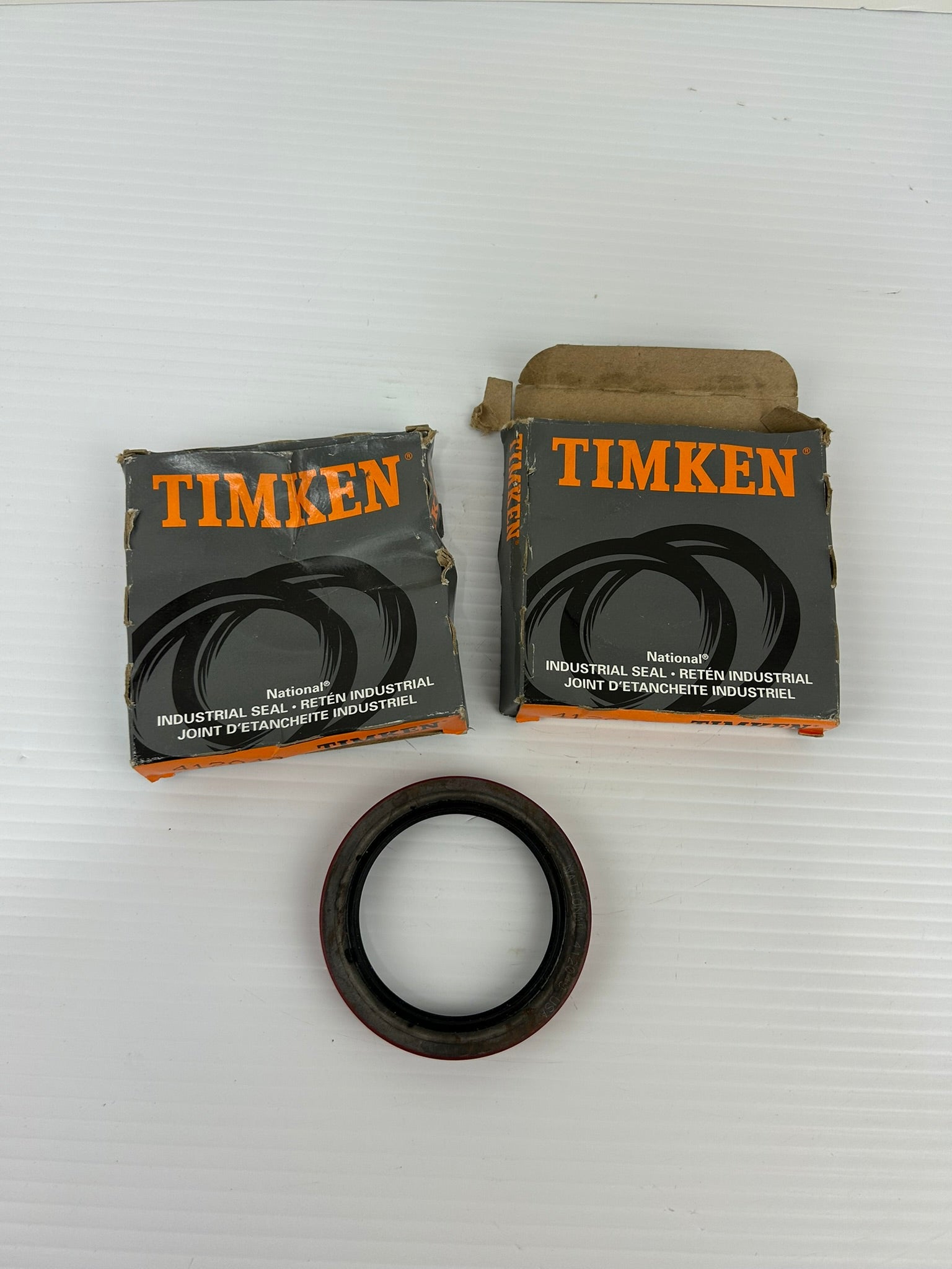 Timken 412040 Industrial Oil Seal 2.437" x 3.251" x 0.437" - Lot of 2
