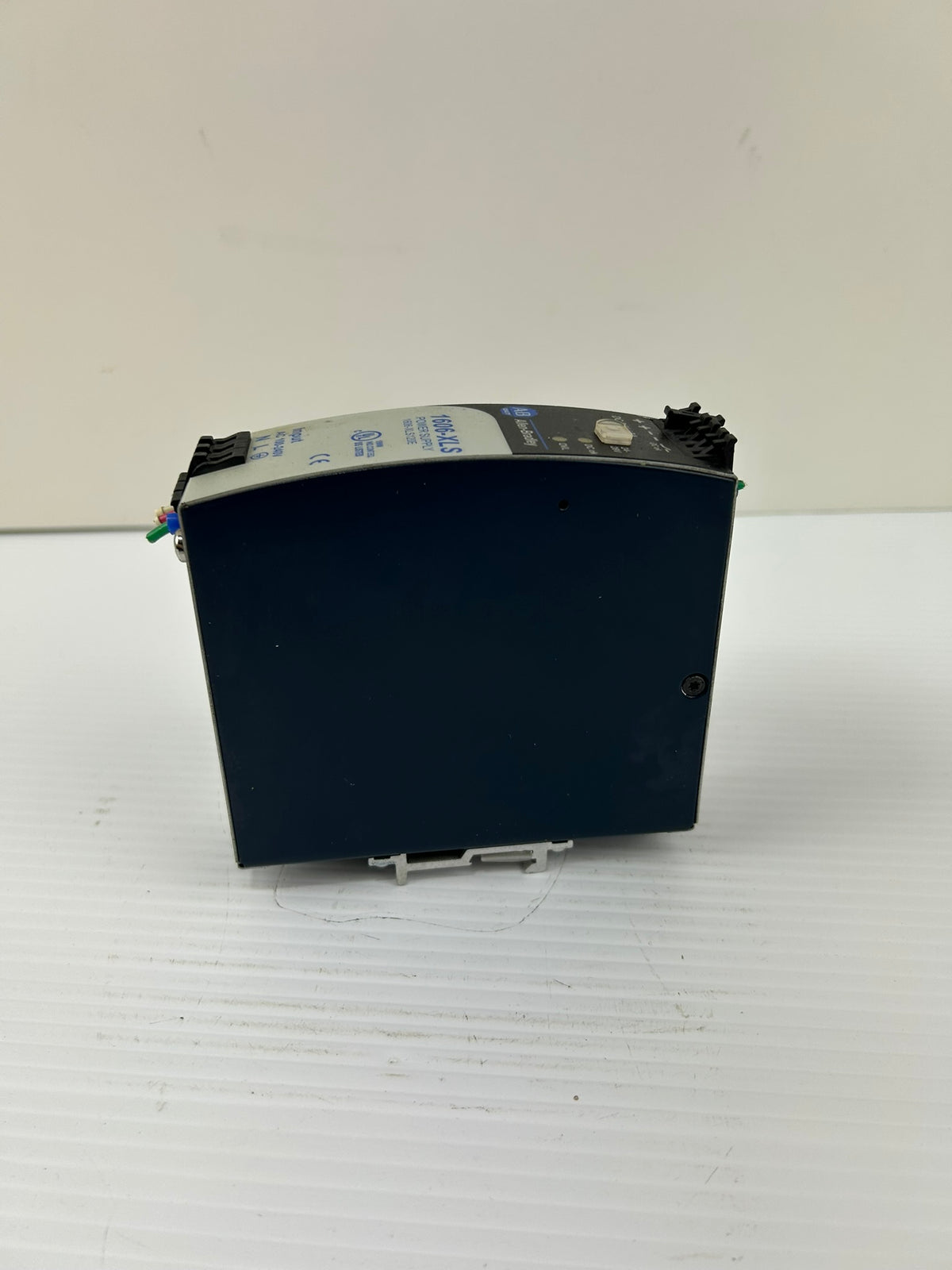 Allen Bradley 1606-XLS Power Supply 1606-XLS120E Series A 1PH 24V 5A 120W