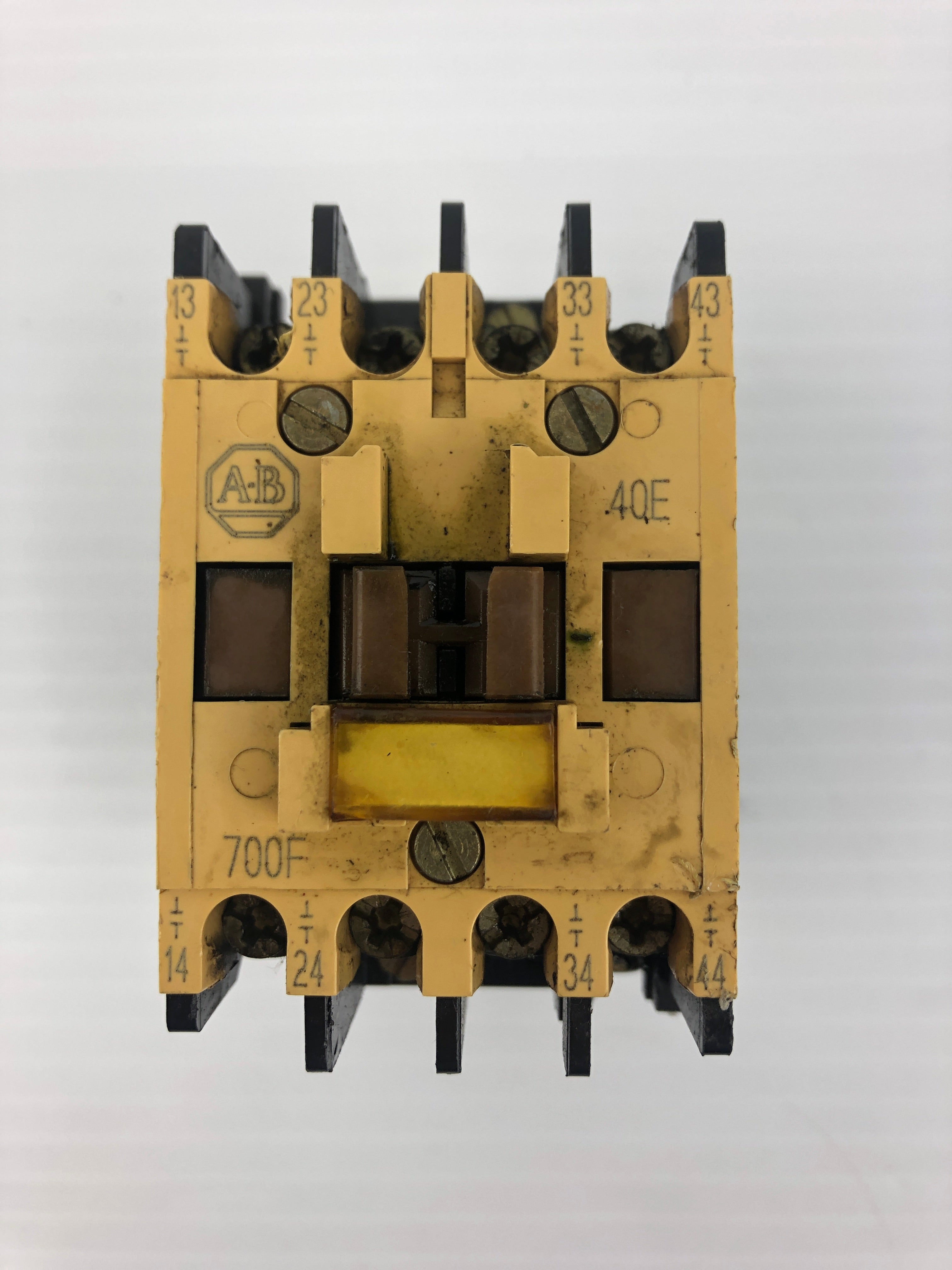 Allen-Bradley 700-F400A1 Control Relay Ser. B 660V 10A