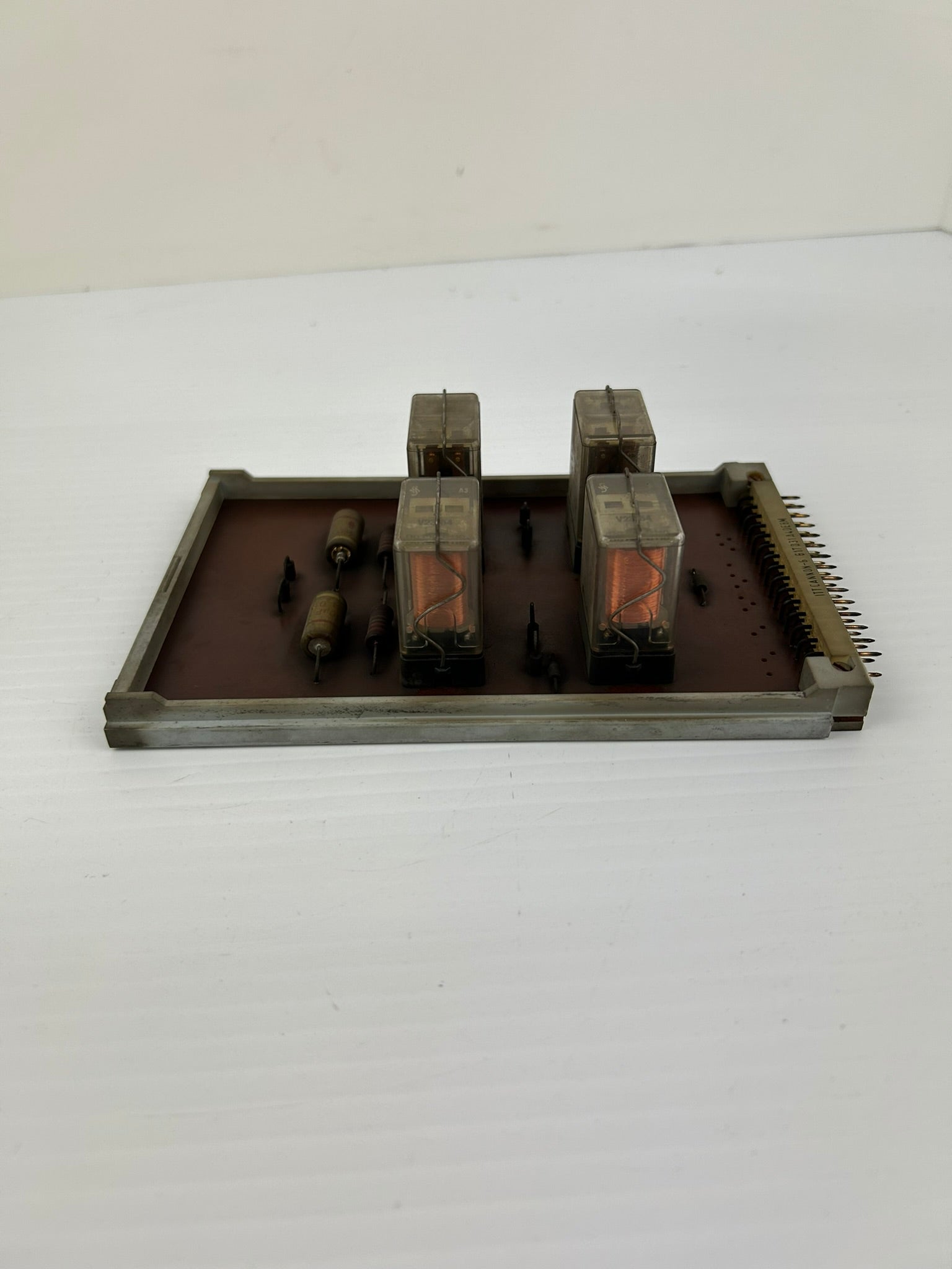 Barmag Electronic E26/00 Circuit Board with 4 Relays E2600