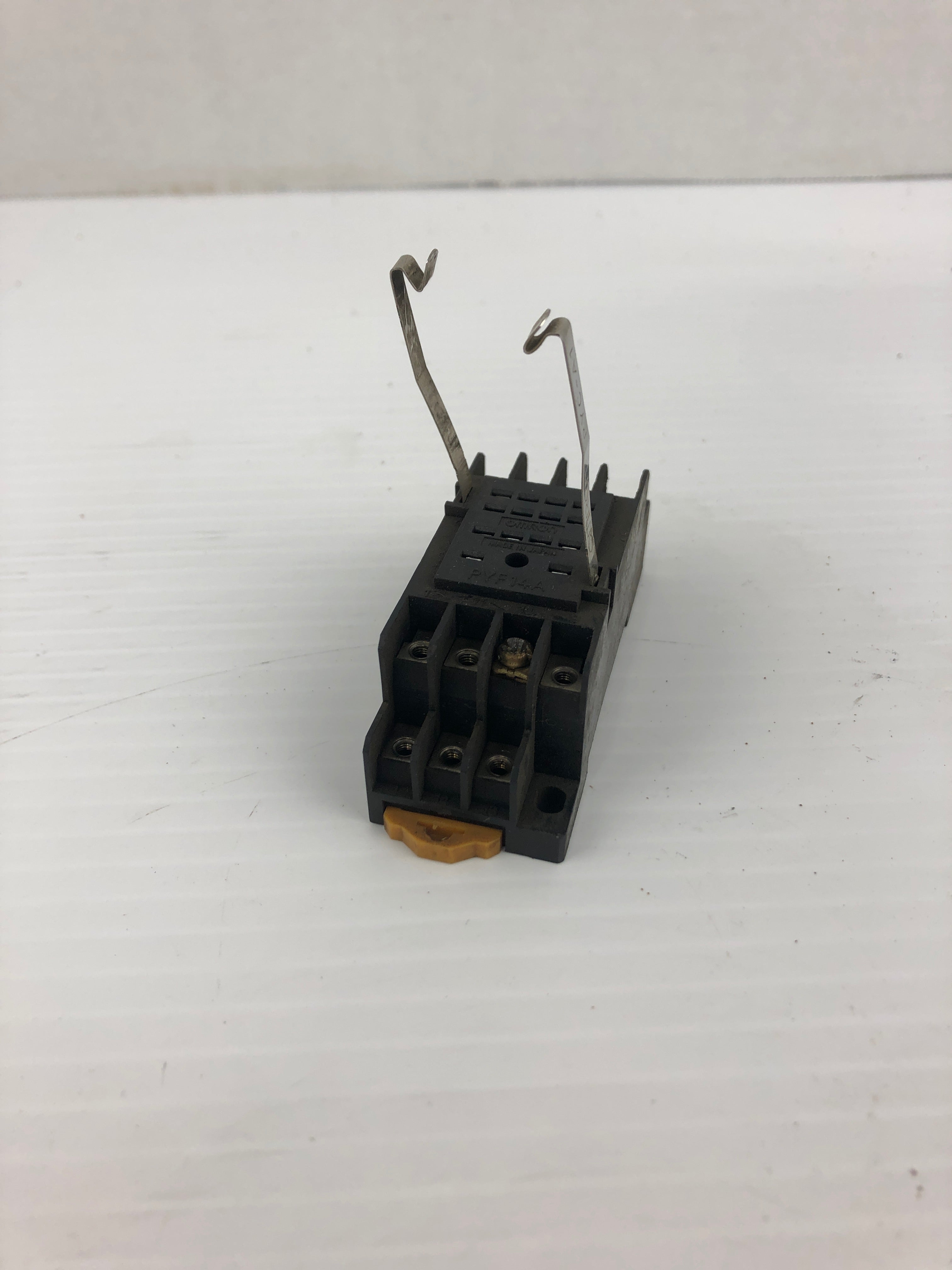 Omron 1253YA Relay Base Socket Only
