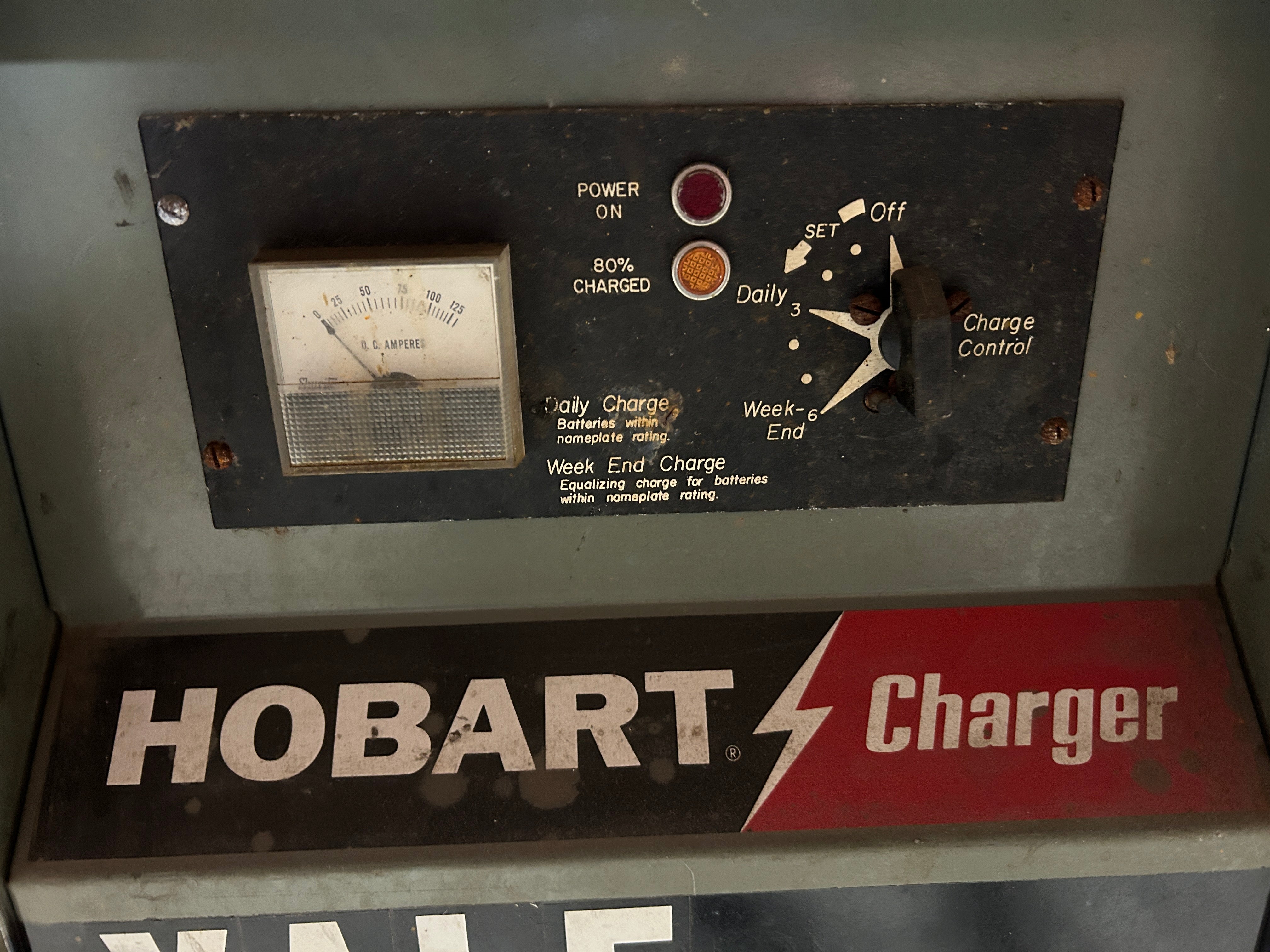 Hobart 450A1-12R80 Forklift Battery Charger 12 Cell 1PH 60Hz 6345-6 LA 226-450AH