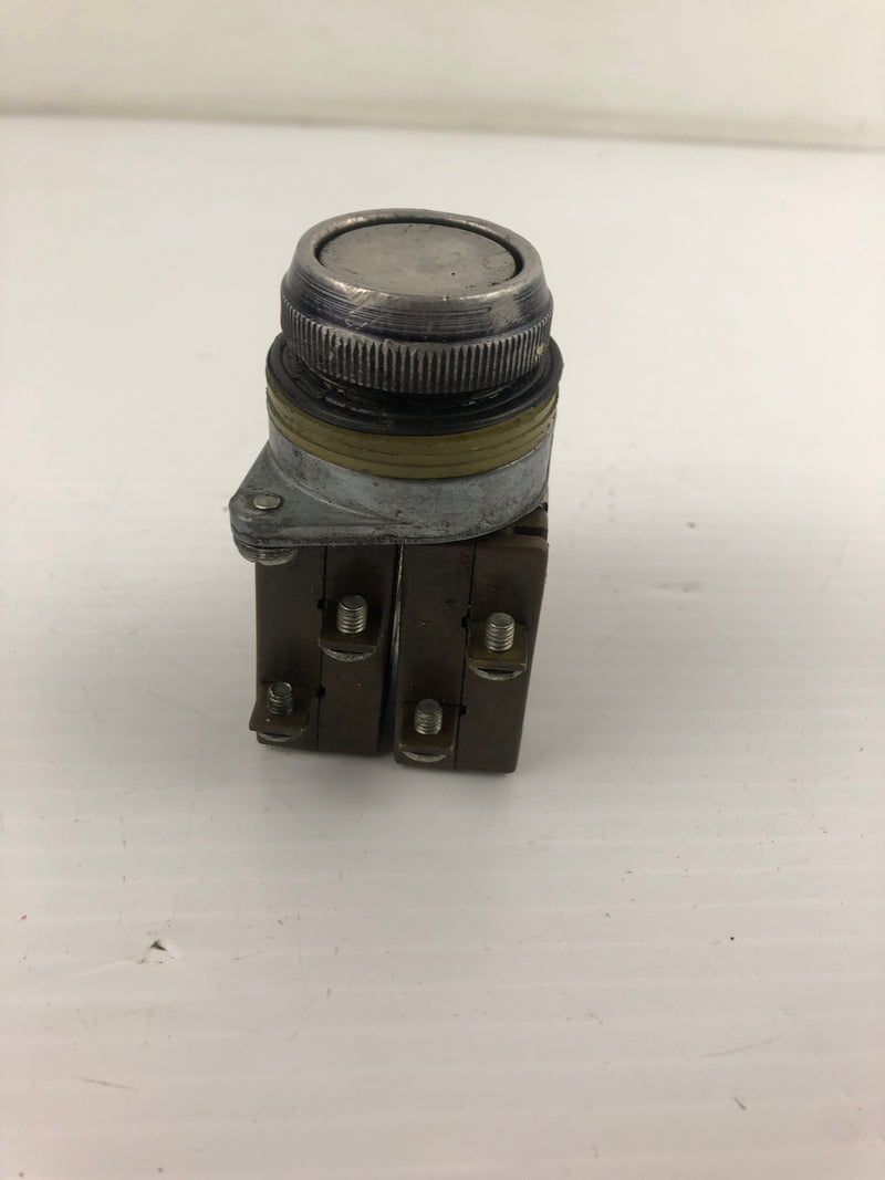 General Electric 9782430 Push Button CR 2940 U 201 600V