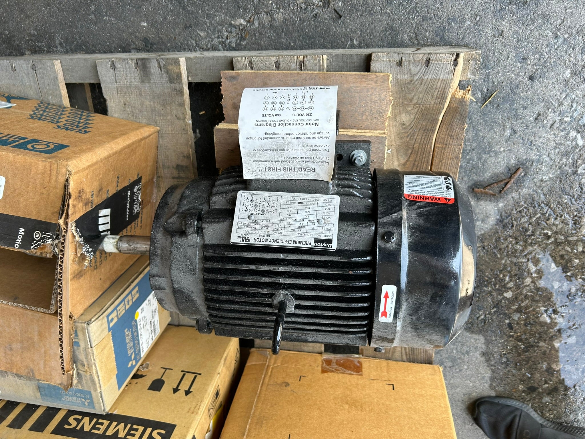Dayton LTDH23TC-E 5HP 3PH TEFC Electric Motor 230/460V 3450RPM 184JM