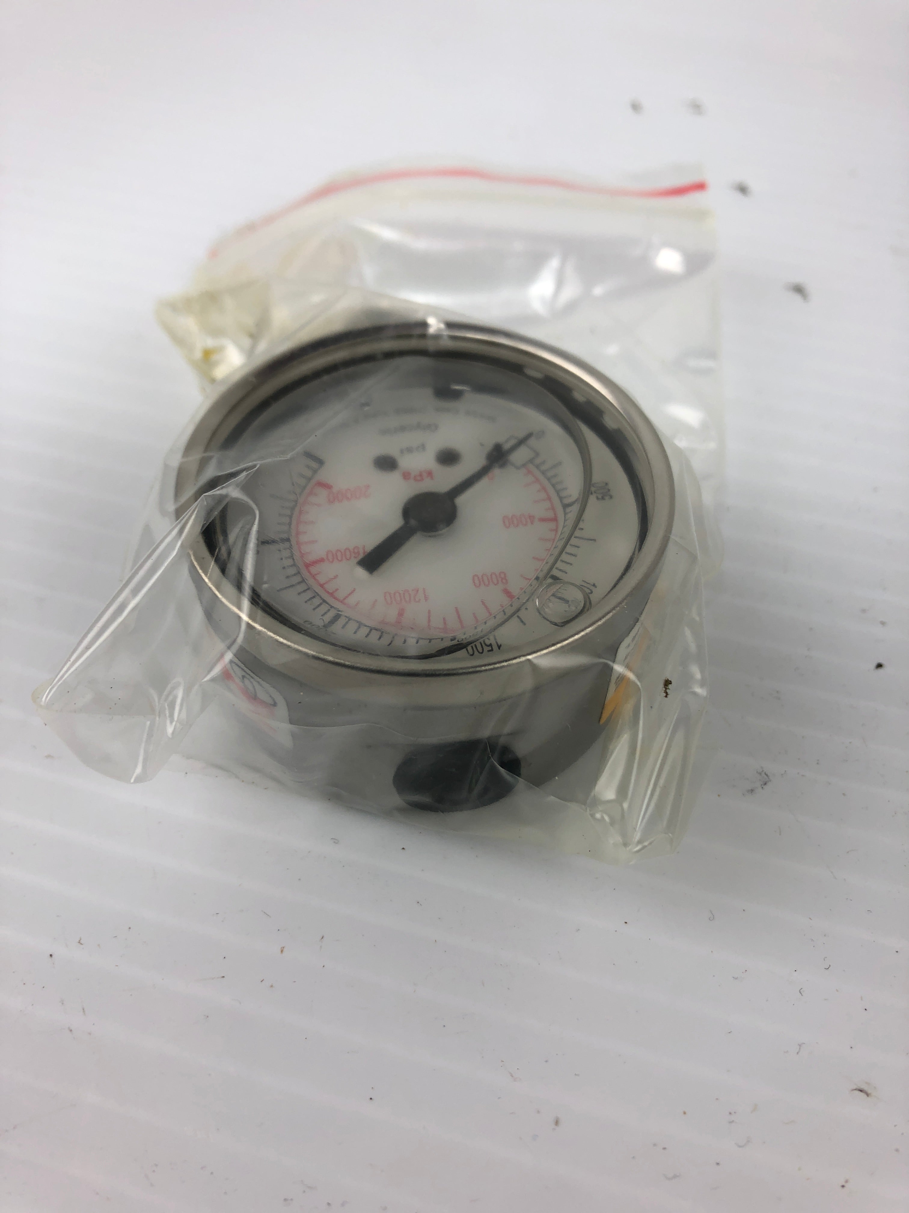 Pressure Gauge 4CFG7 2" 0-3000 PSI