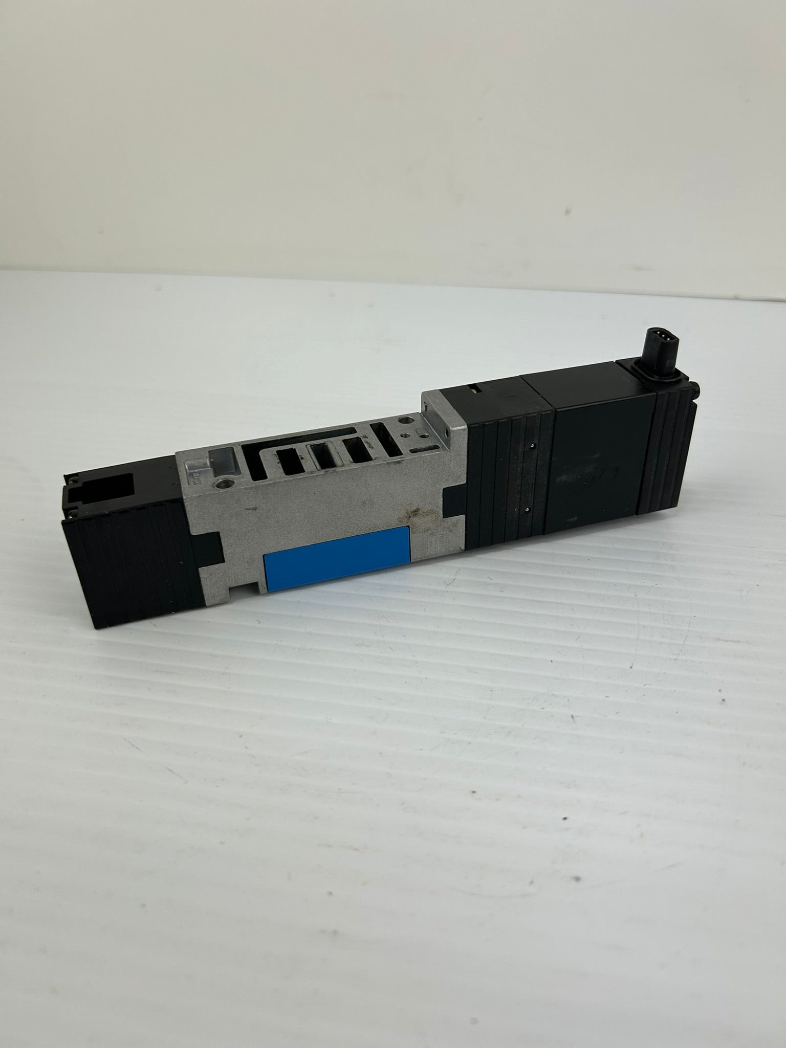 Festo MTH-5/2-7.0-L-S-VI Solenoid Valve 151700 H602