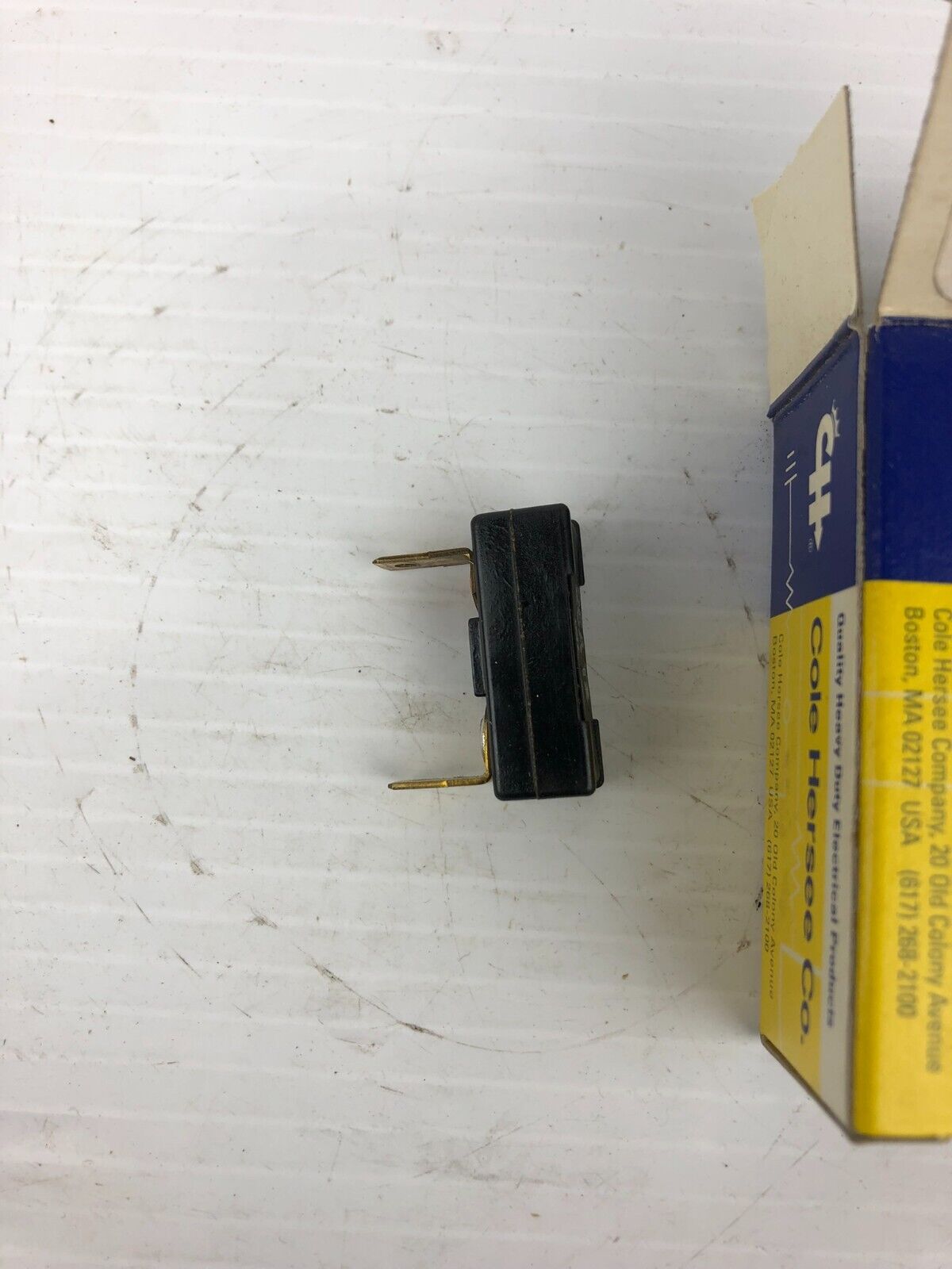 Cole Hersee 30403-25 Circuit Breaker
