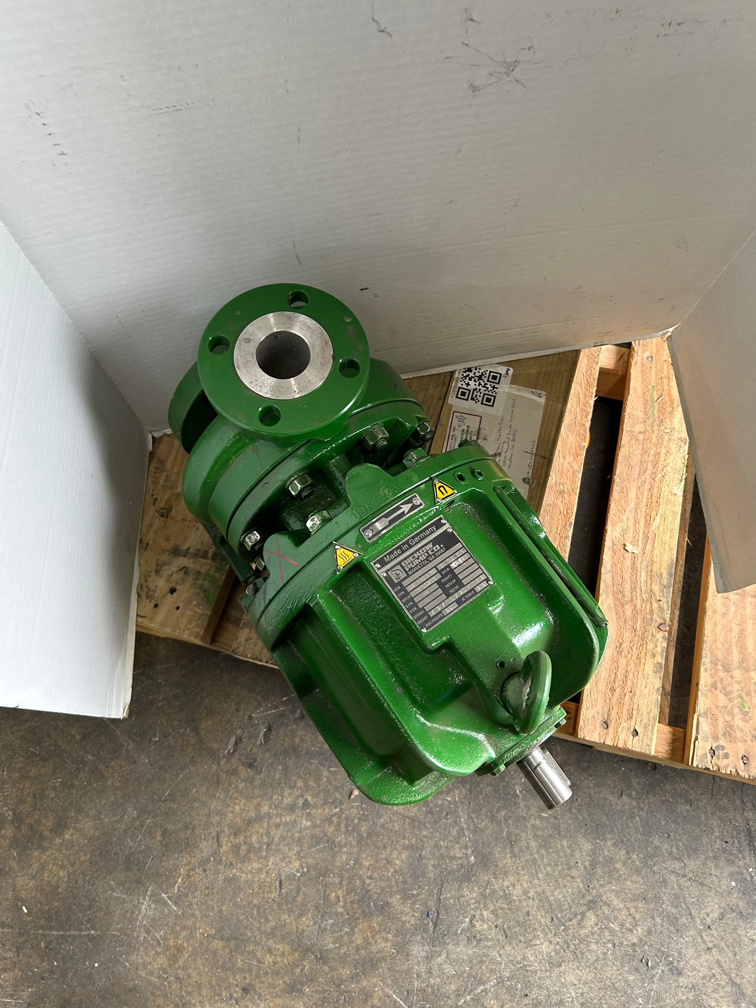 Dickow Pump Co. NMLh40/165 Pump 3"/1,5"/6,5" 290 PSI 6.1" Diameter
