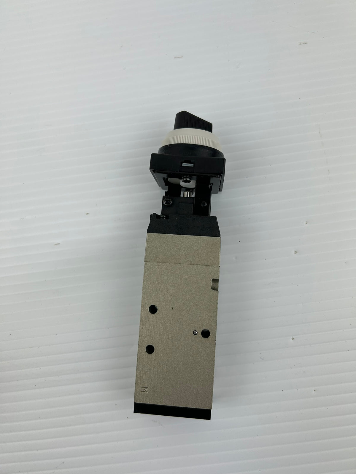SMC VFM250-02-34B Valve