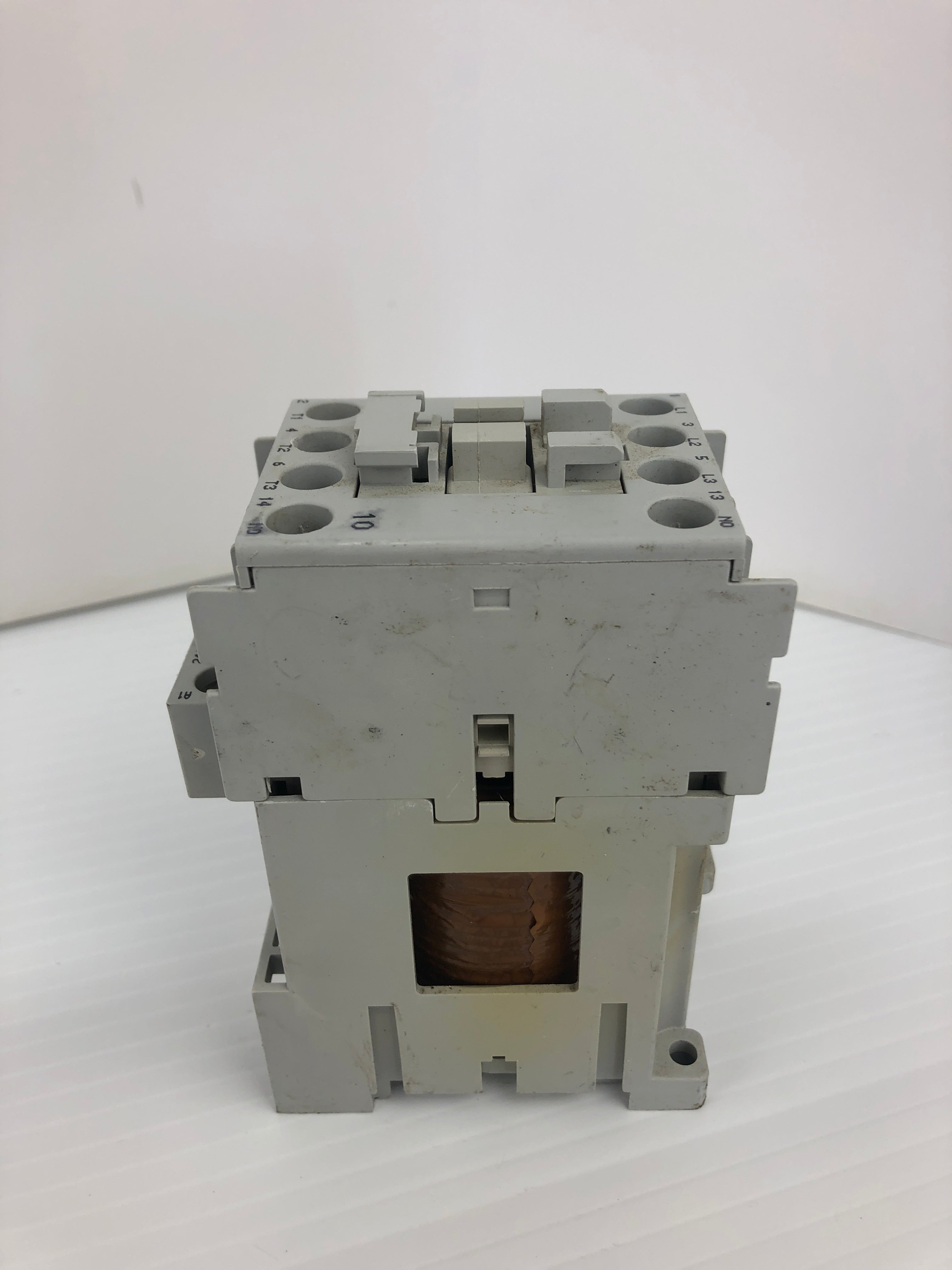Allen-Bradley 100-C09Z*10 Contactor Ser. A - Lot of 2