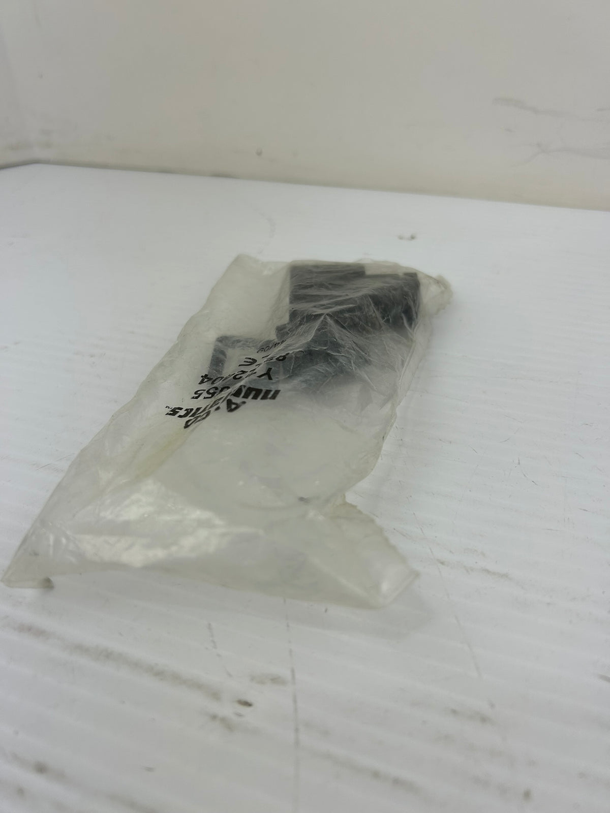 Asco Y100055 88122404 Numatics Connector - Lot of 4