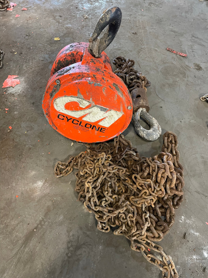 Chain Fall Assist CM Cyclone 2 Ton Manual Chain Fall Hoist with Load Limiter S5848TB ...