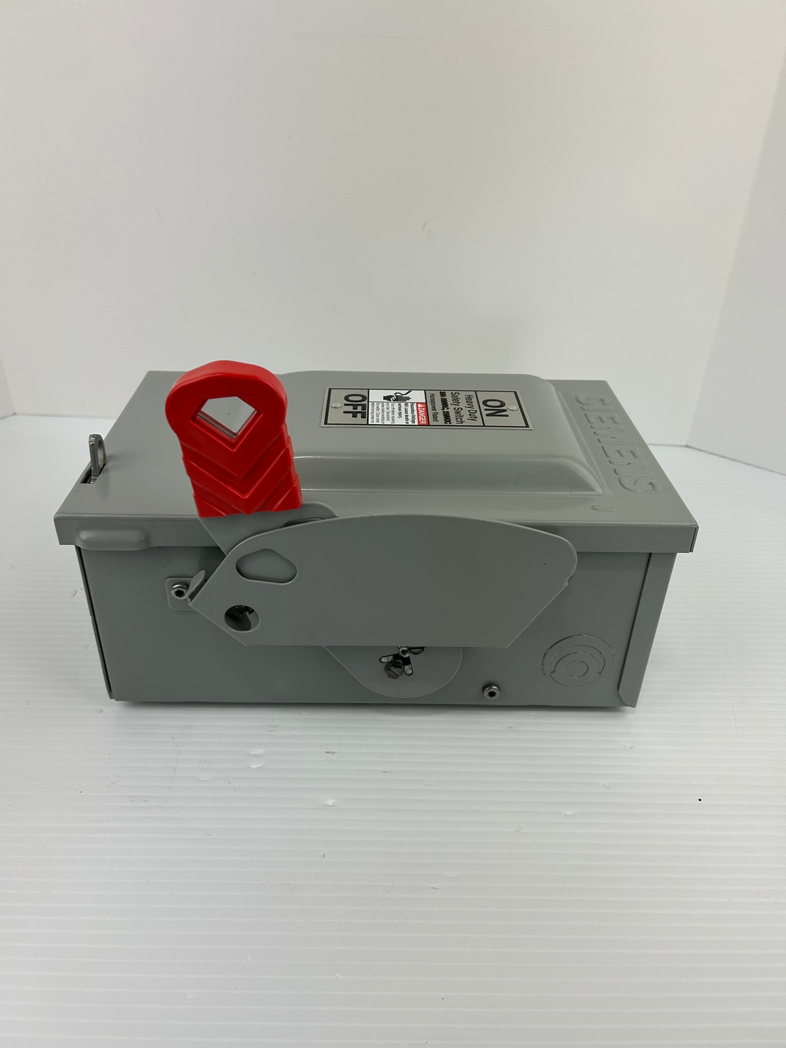 Siemens HNF361 Non-Fusible Heavy Duty Safety Switch 30A 600VAC 250VDC Indoor