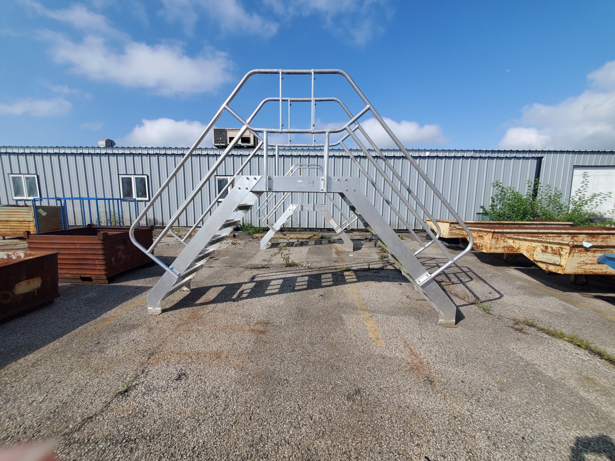 Cotterman Aluminum Crossover Bridge Ladder Platform Stairs & Handrails 131" L