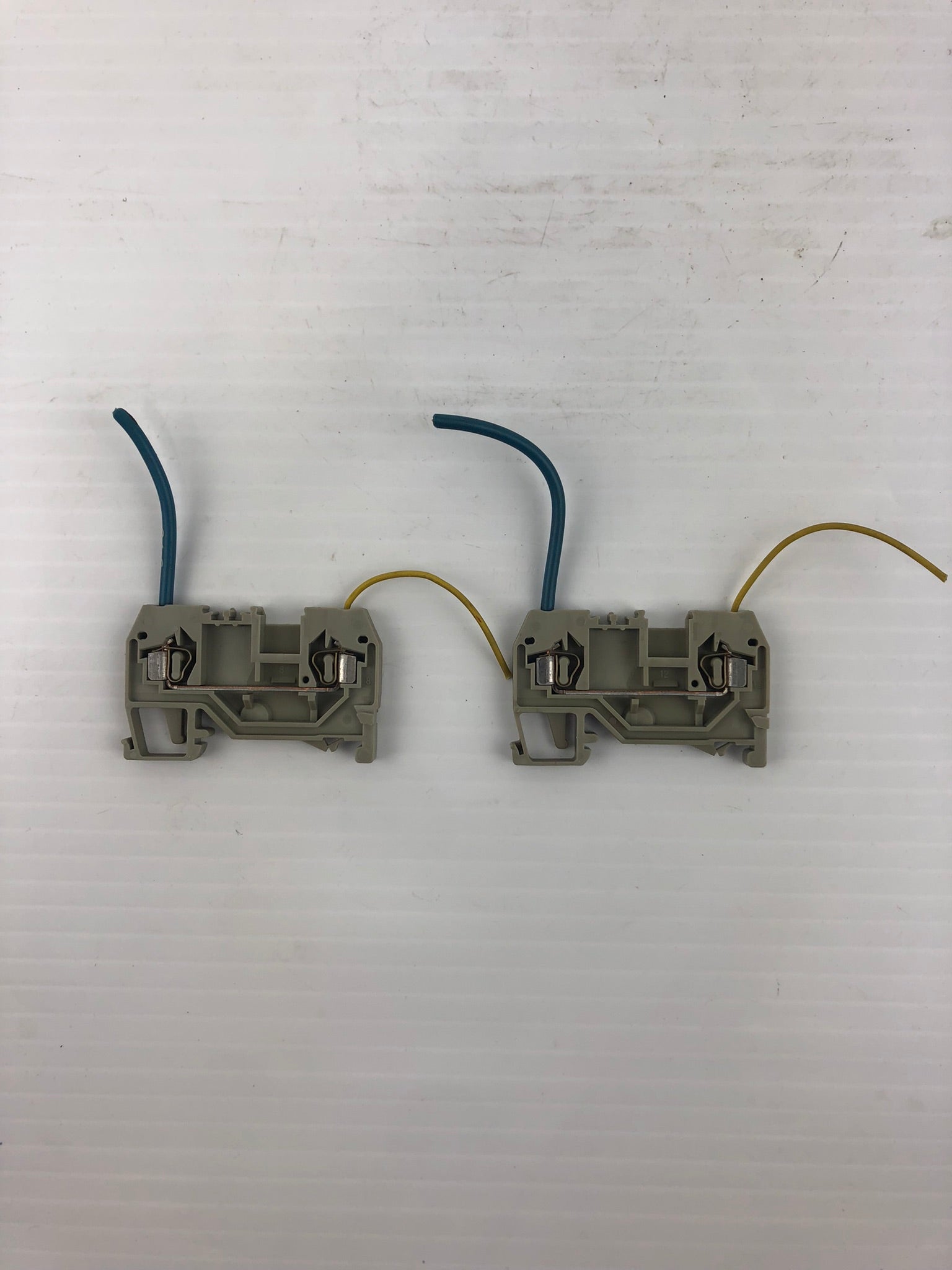 WAGO 280 Terminal Block Gray - Lot of 2