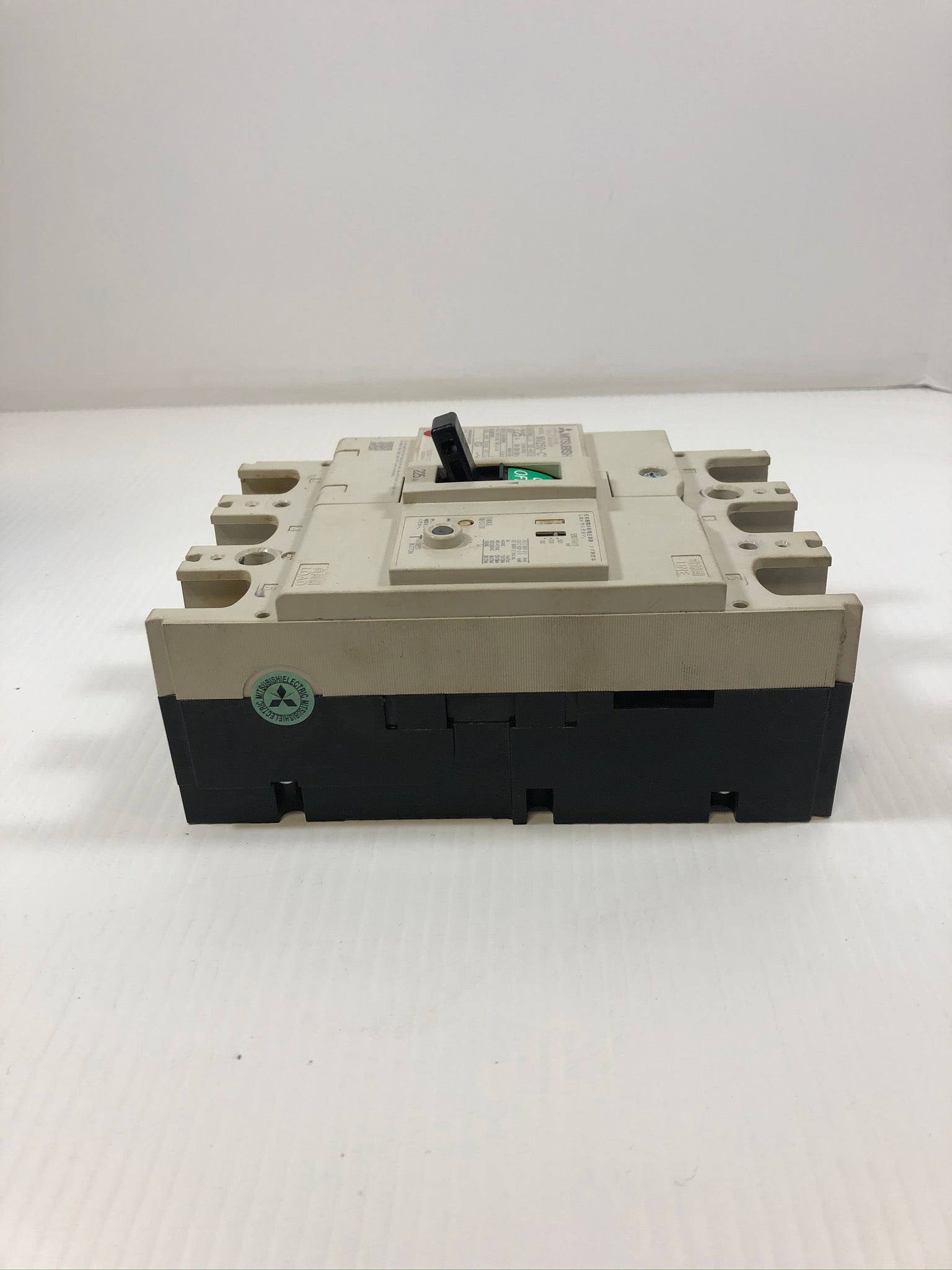 Mitsubishi Earth Leakage Circuit Breaker NV250-CV 225A 100-440VAC