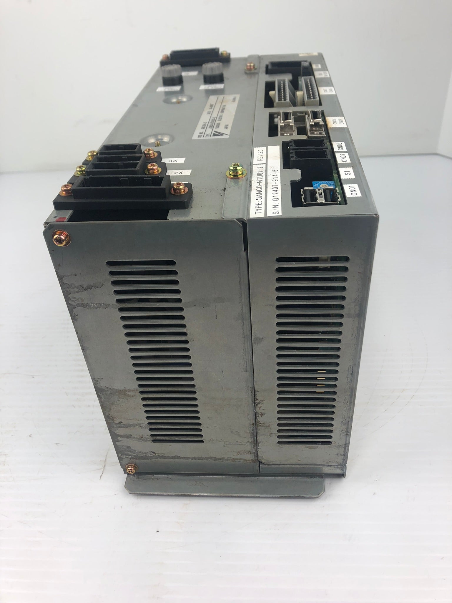 Yaskawa Electric JZRCR-NTU02D-2 Power Supply Module