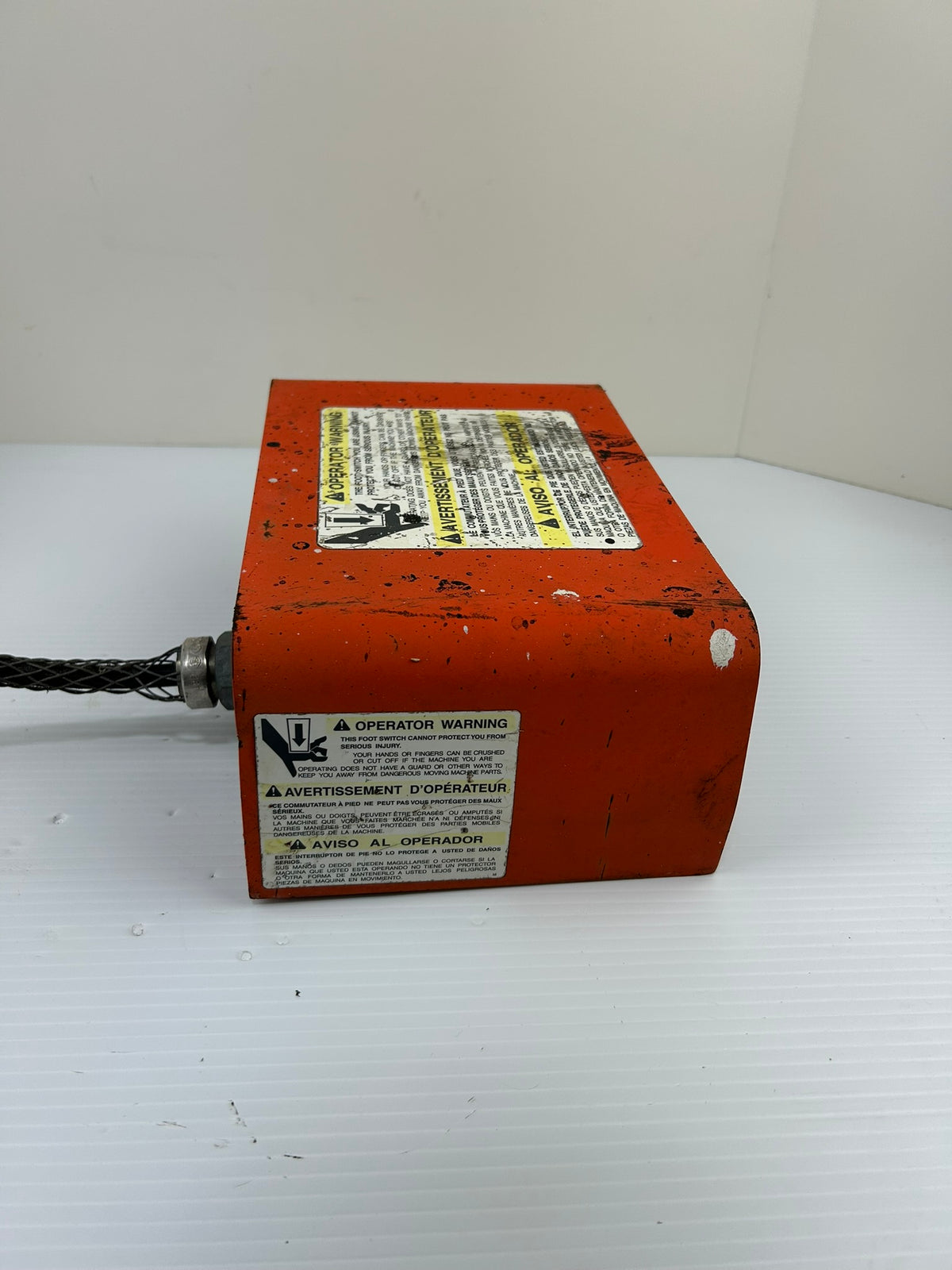 Linemaster Classic IV Foot Switch TWIN 88SH-O Industrial 16A 125VAC IP68
