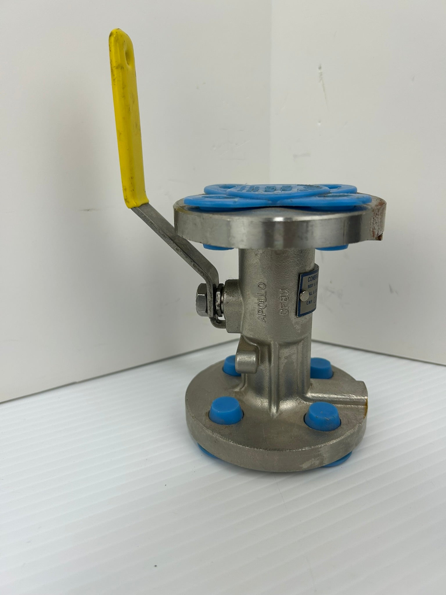 Conbraco CFM8 RTFE Manual Flanged Ball Valve 8710302 1/2" 316 SS
