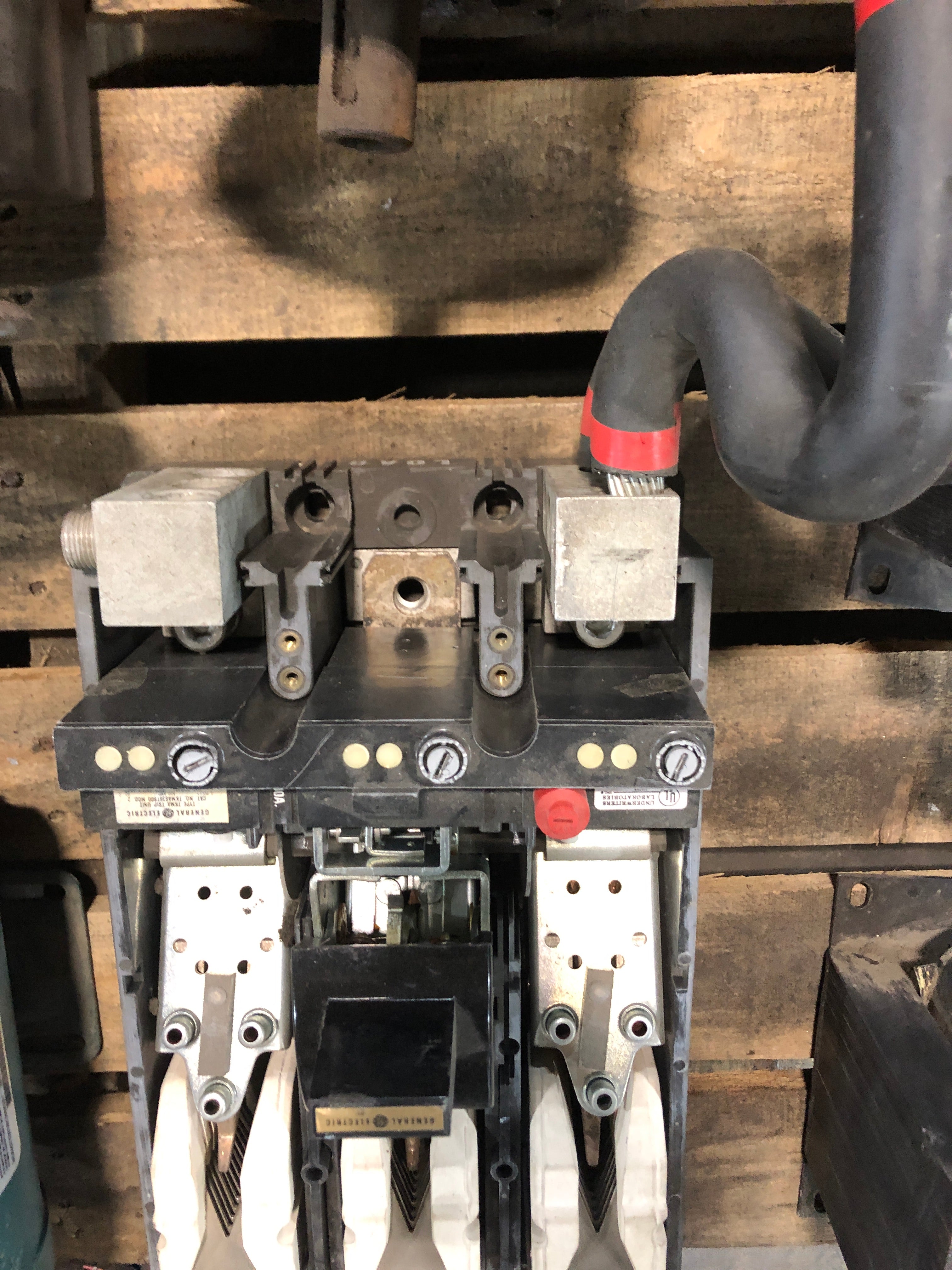 General Electric Circuit Breaker TKMA836T800 with TKMA Trip Unit 3 Pole 800 Amp