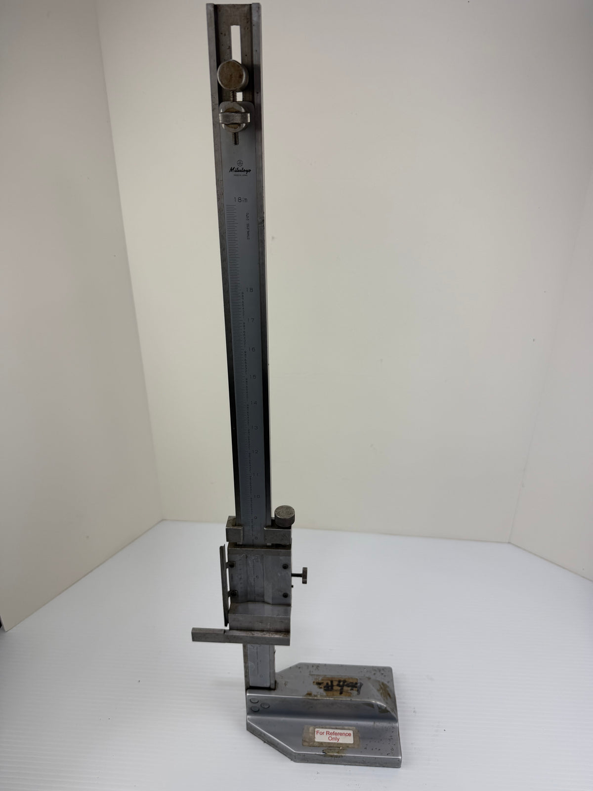 Mitutoyo 18 in Vernier Height Gauge Stainless Steel Machinist Tool