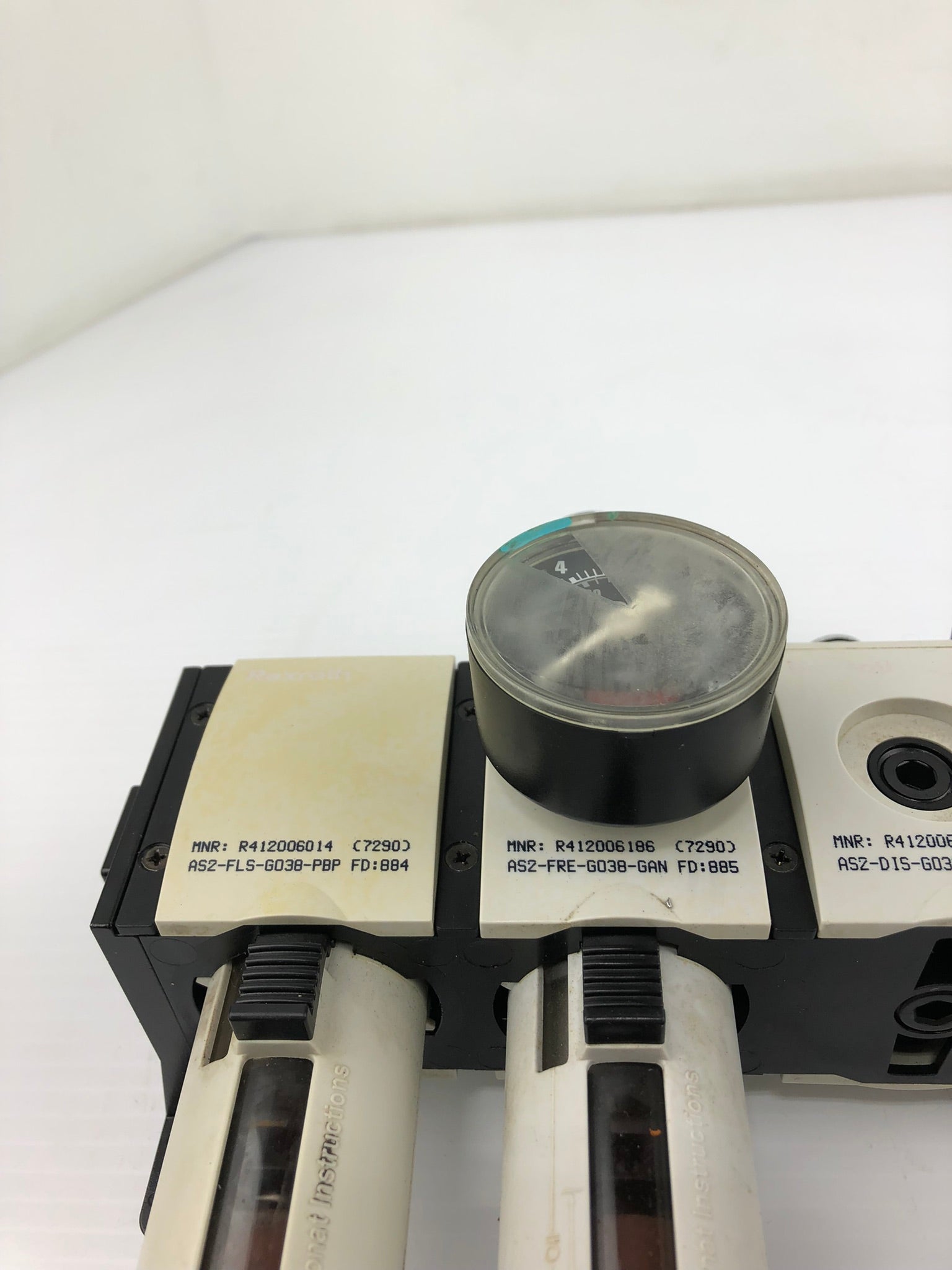Rexroth Pneumatic Pressure System with Gauges and Lubricators AS2-FLS-G038-PBP