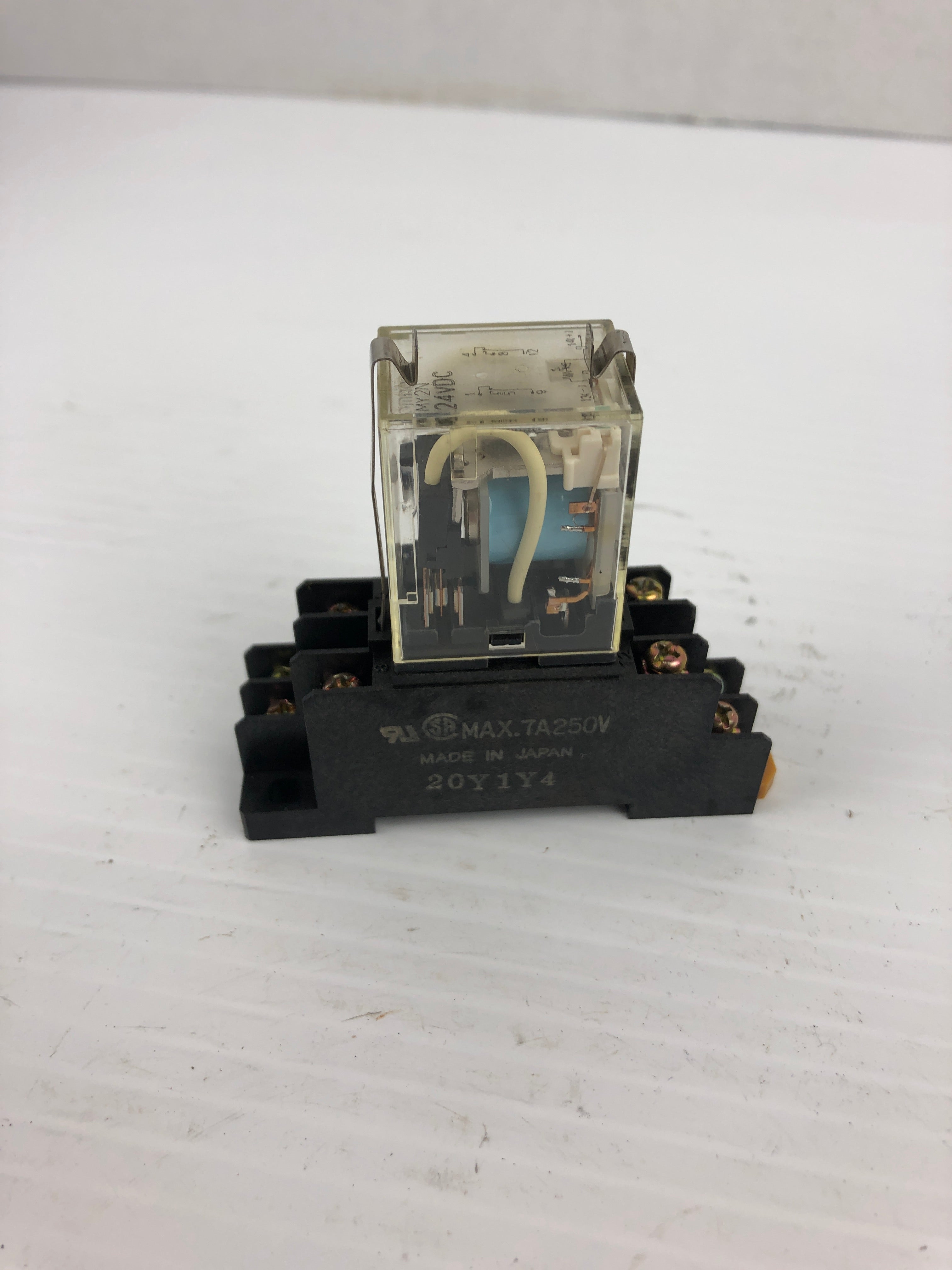 Omron MY2N Relay 24VDC 10A with Base 20Y1Y4 7A 250V