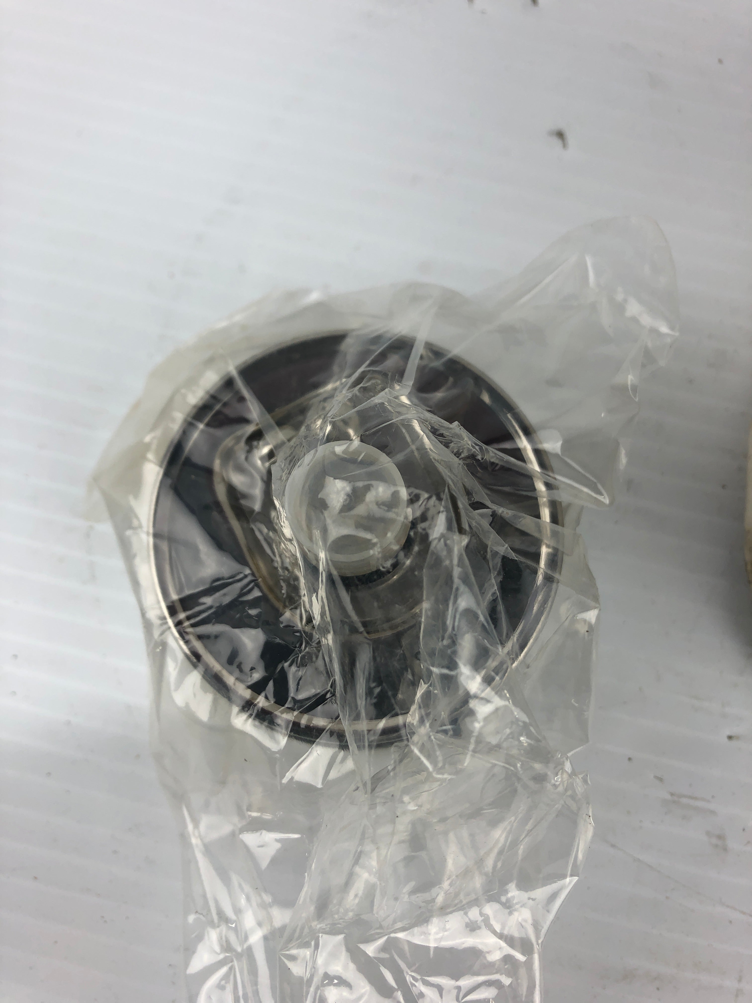 Pressure Gauge 202L-254A 2-1/2" 30/0" VAC 1/4" CBM LF