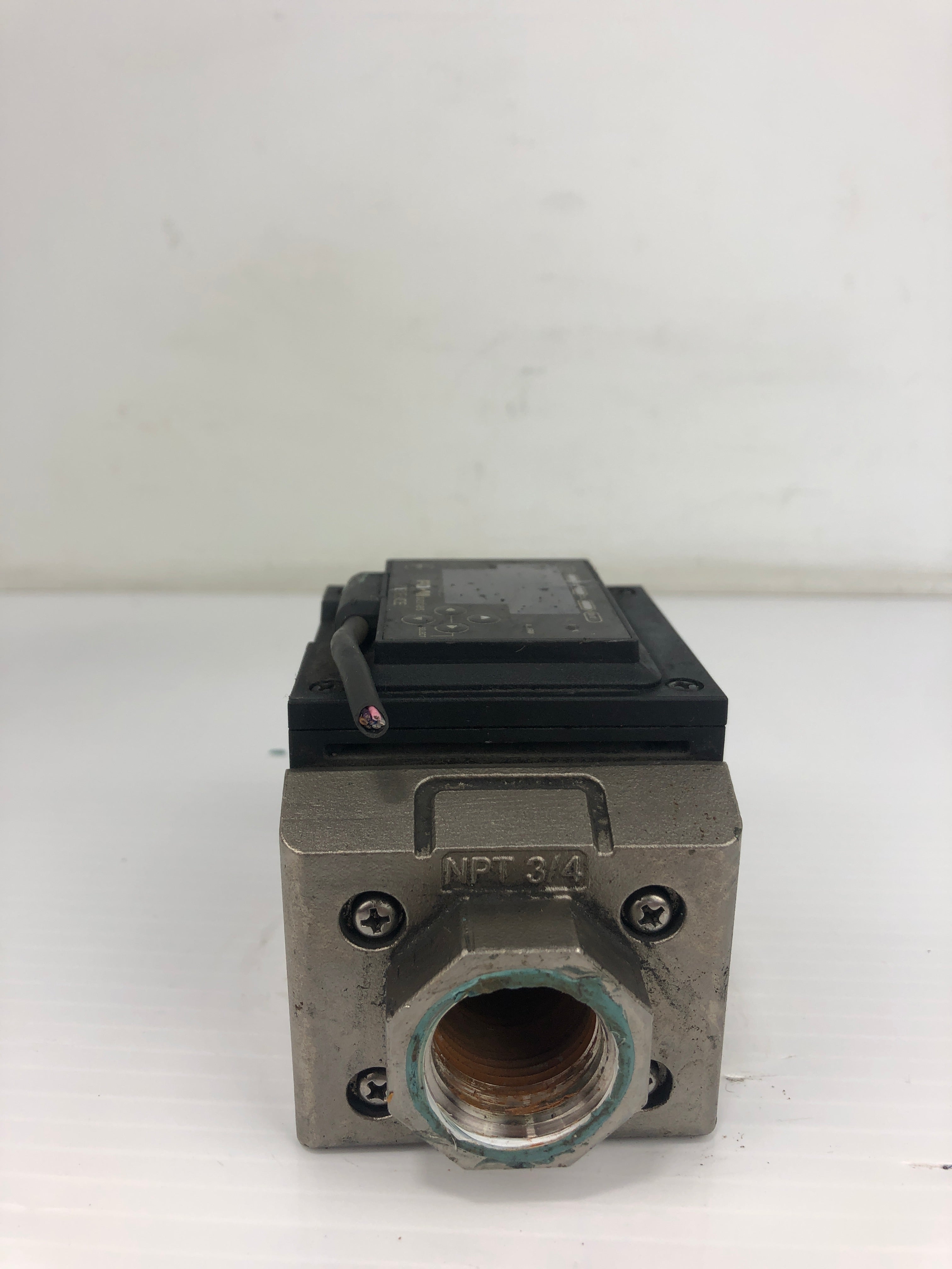 Keyence FD-MZ50AYKP Capacitance Electromagnetic Flow Sensor 50L 24VDC 30V 100mA