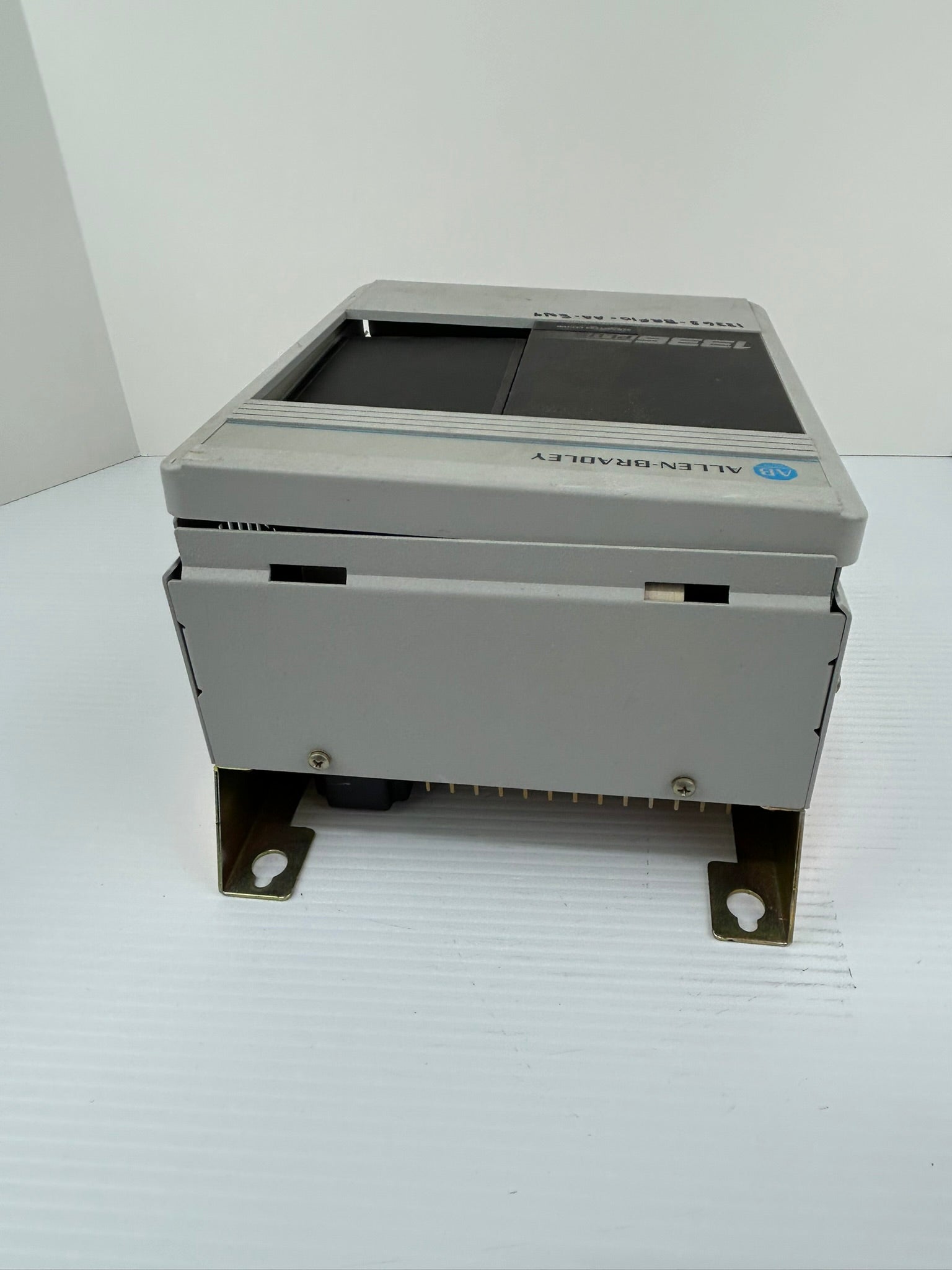 Allen-Bradley 1336S-BRF10-AA-EN4 Sensorless Vector Drive 1336 Plus Ser. D