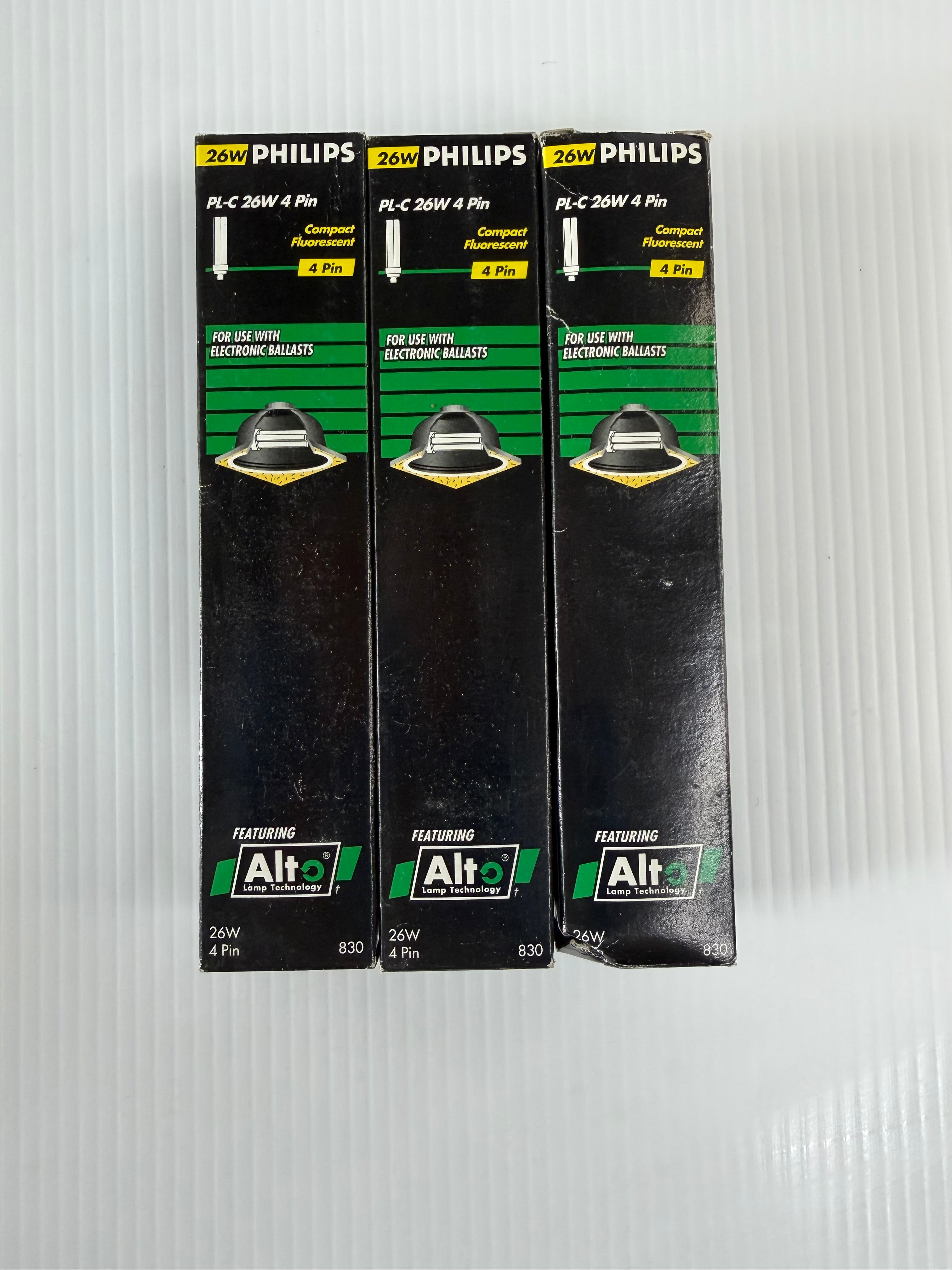 Lot of 3 Philips Compact Fluorescent 830 PL-C 26W 4 Pin