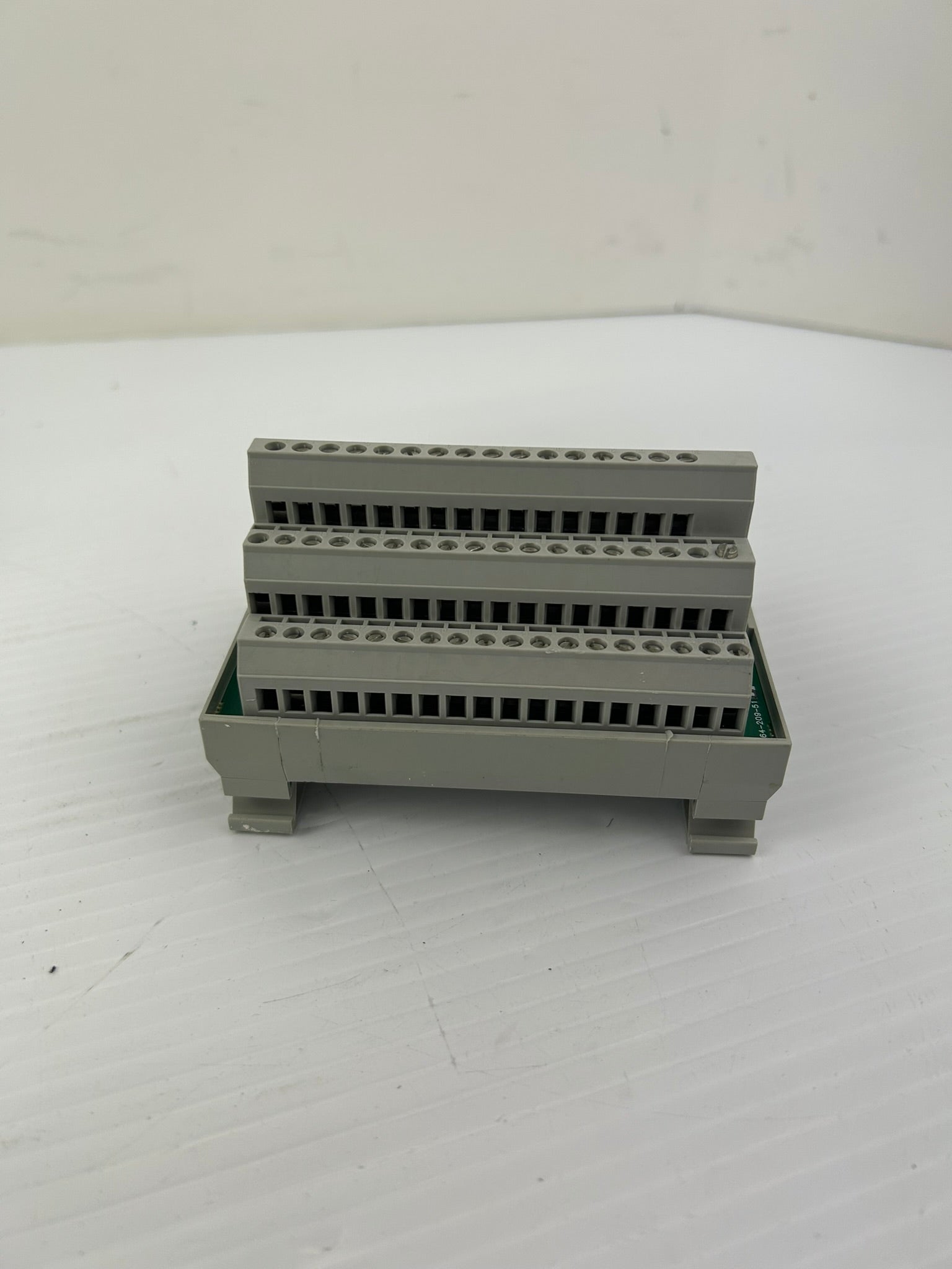 Allen Bradley 1492-IFM20F-3 Digital Input Breakout Module Series B