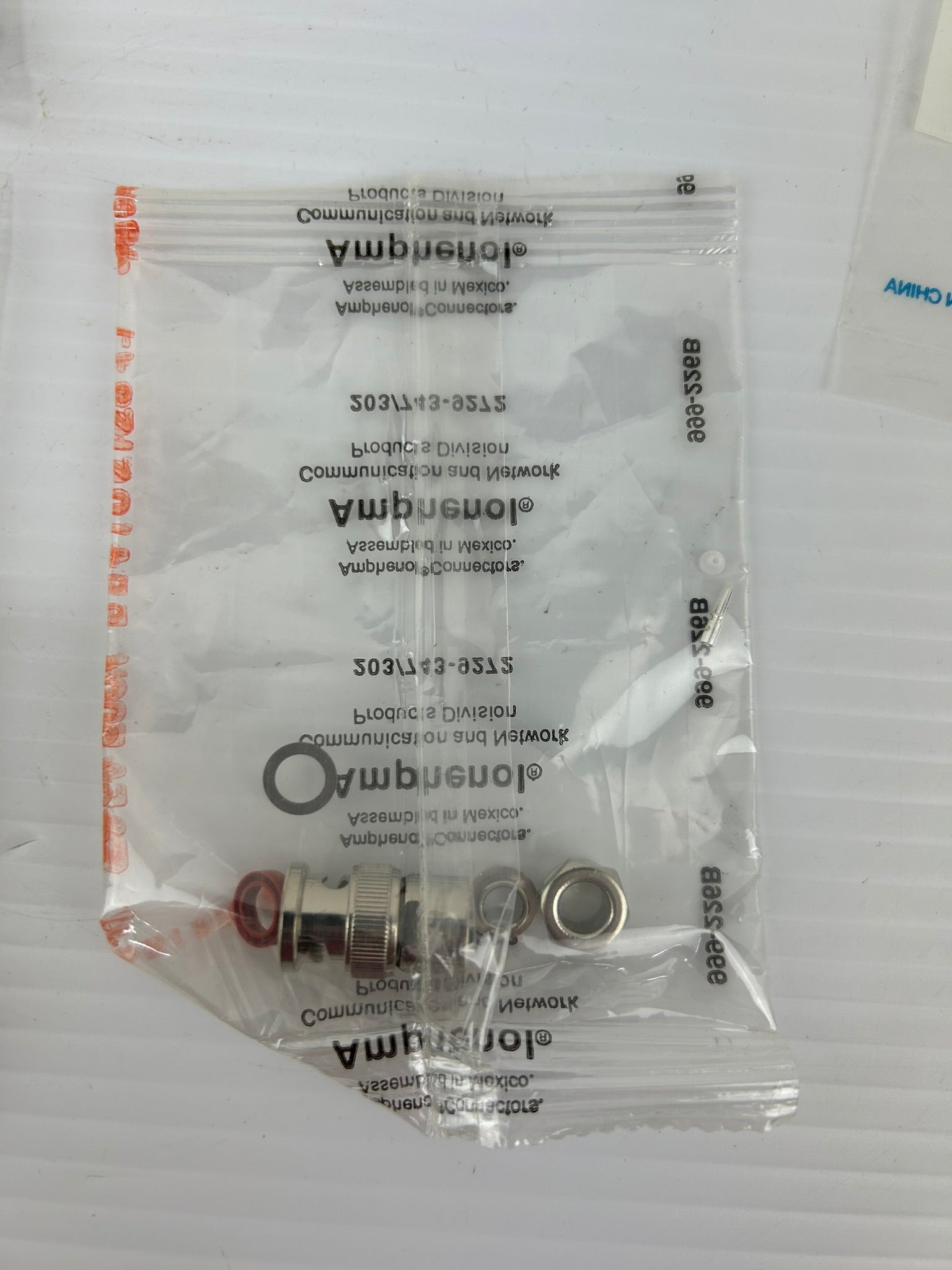 Amphenol 31-212 Connector 203/743-9272 - Lot of 6