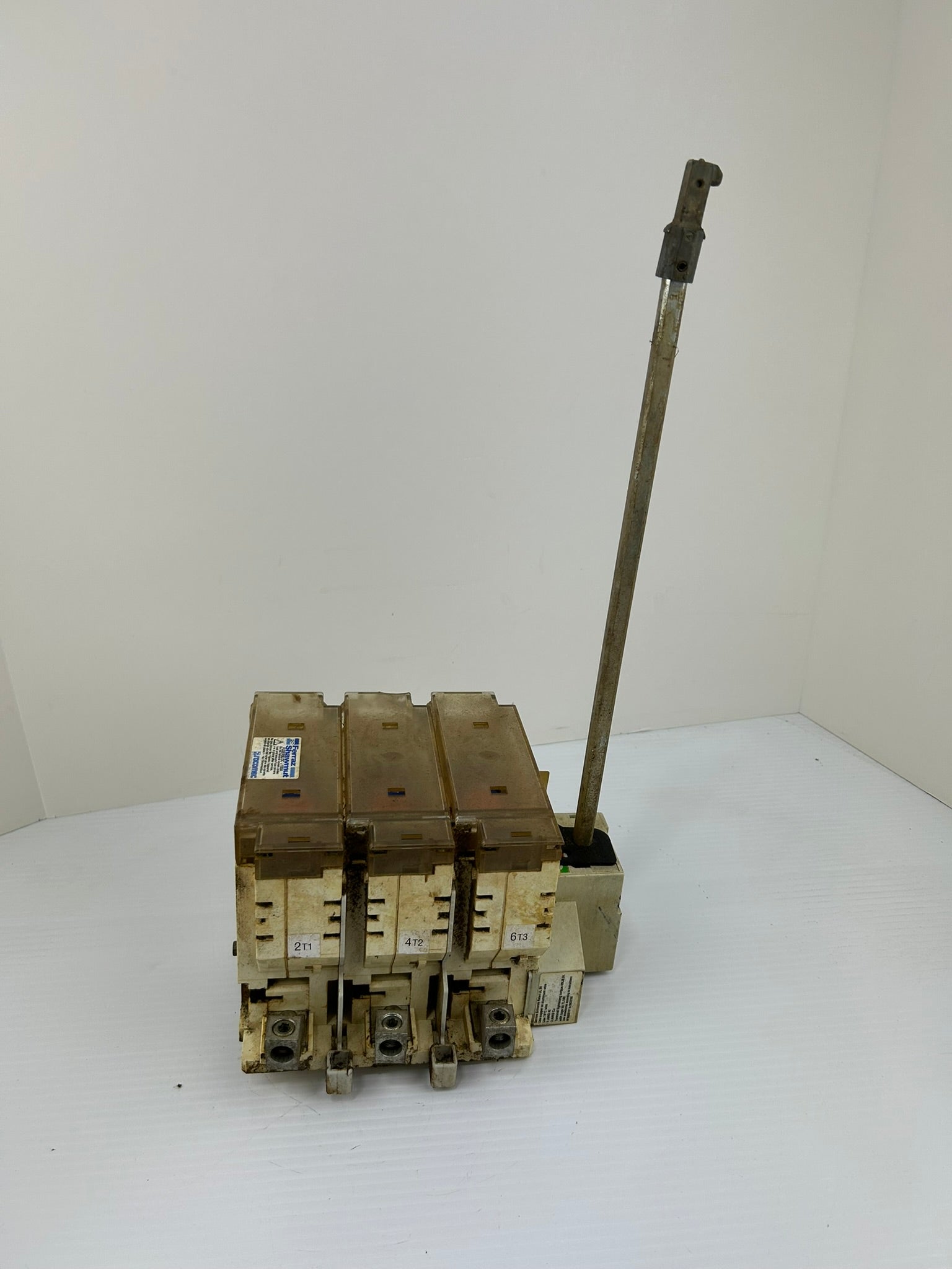 Ferraz Shawmut FBJ100 Fusible Disconnect Switch J 100A 50/60Hz