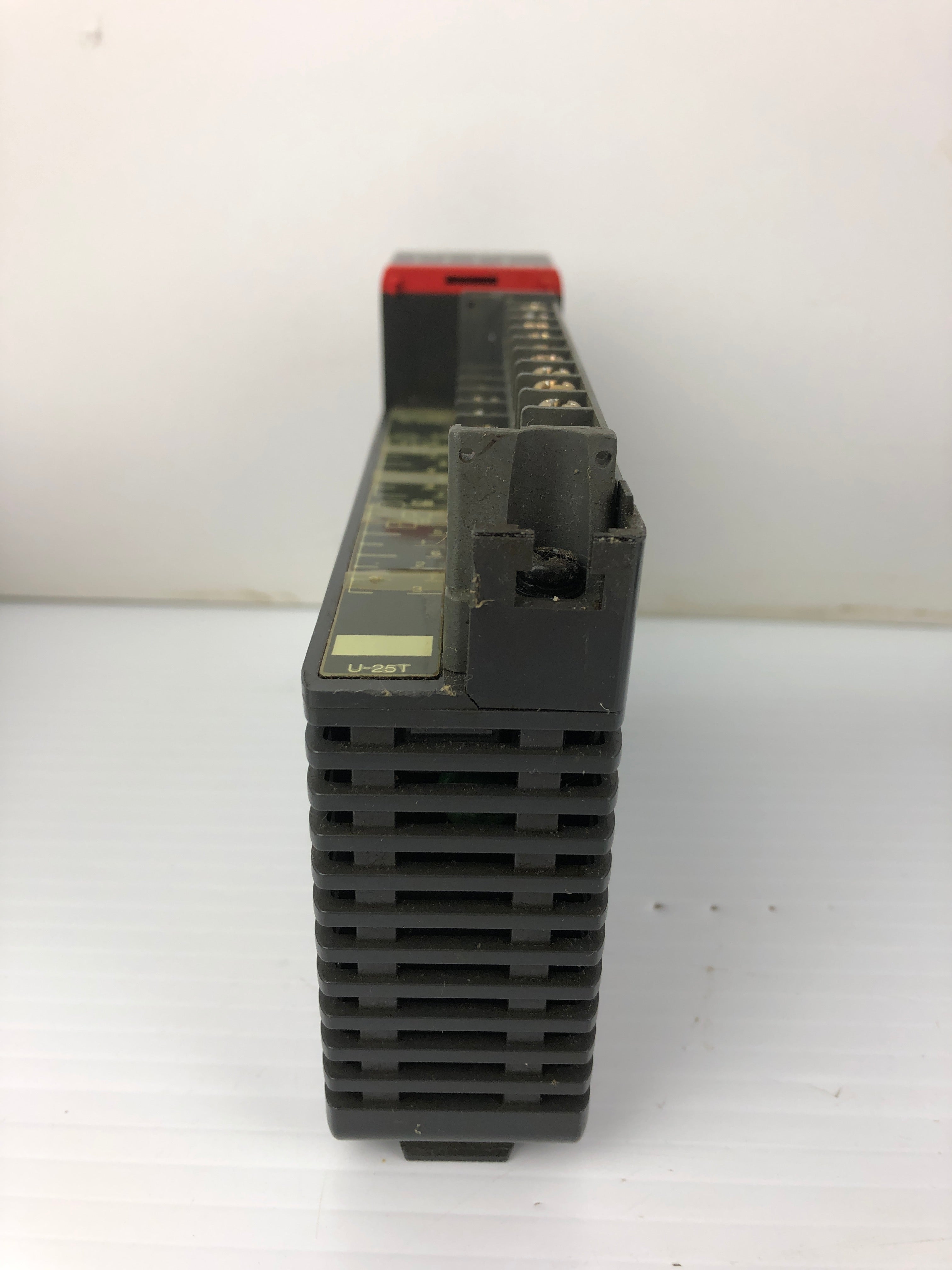 Siemens Simatic U-25T PLC Output Module 9307