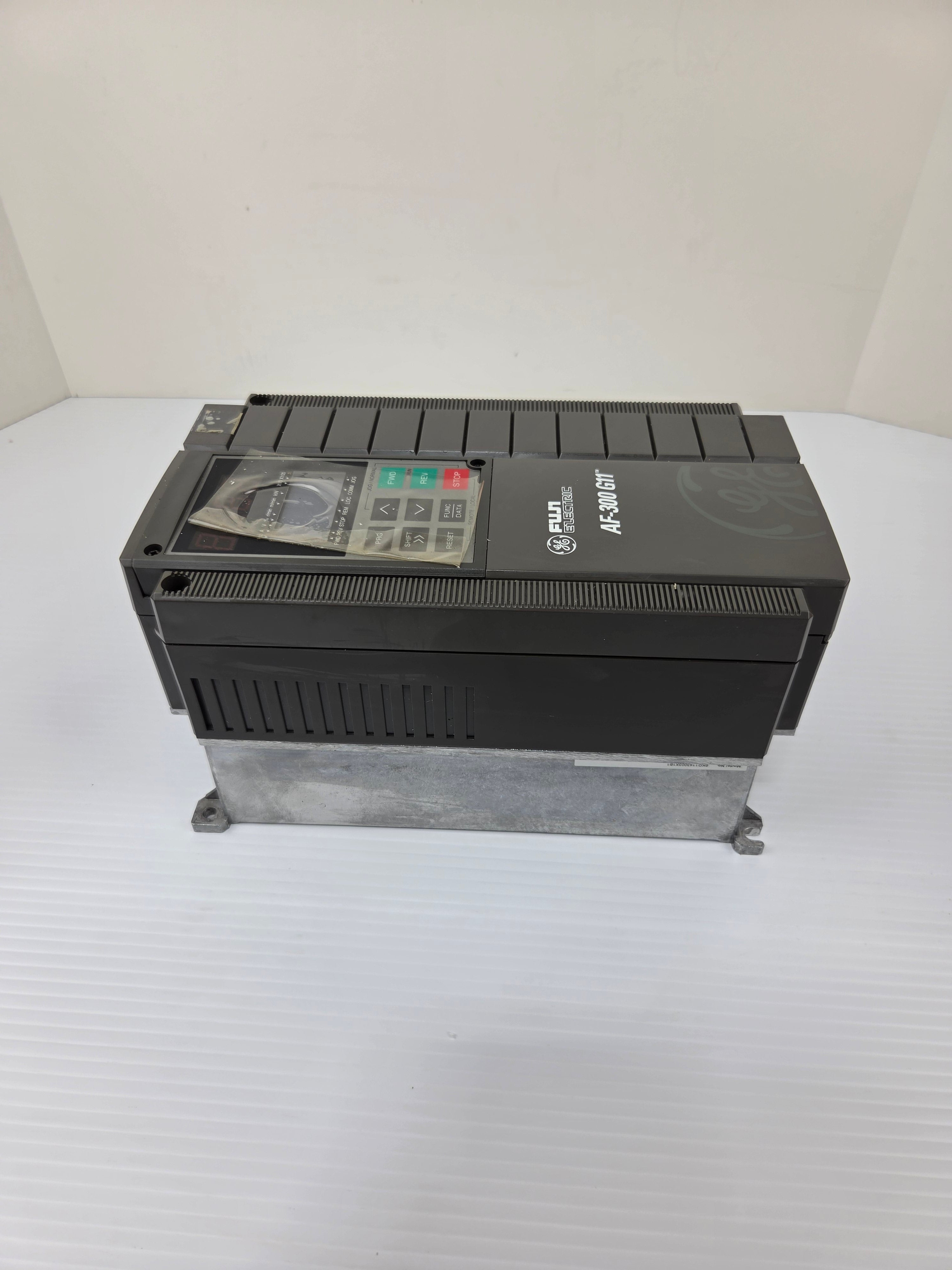 GE Fuji Electric AF-300G11 Variable Speed Drive 6KG1143003X1B1 3HP 3PH 460V