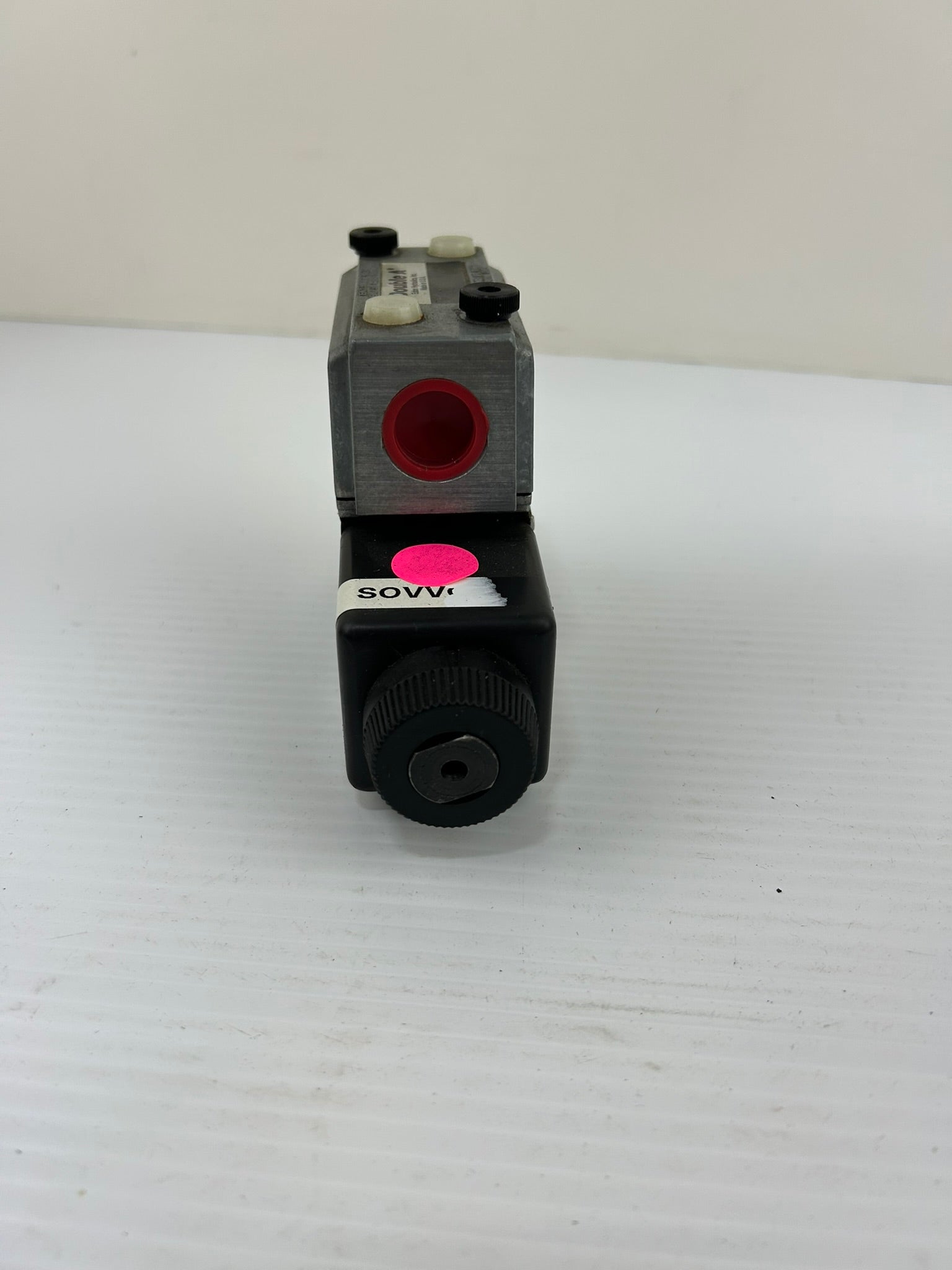 Eaton Hydraulics Double A QJ-3-C-10D1-TSPL Double Solenoid Valve 1450 PSI 100bar