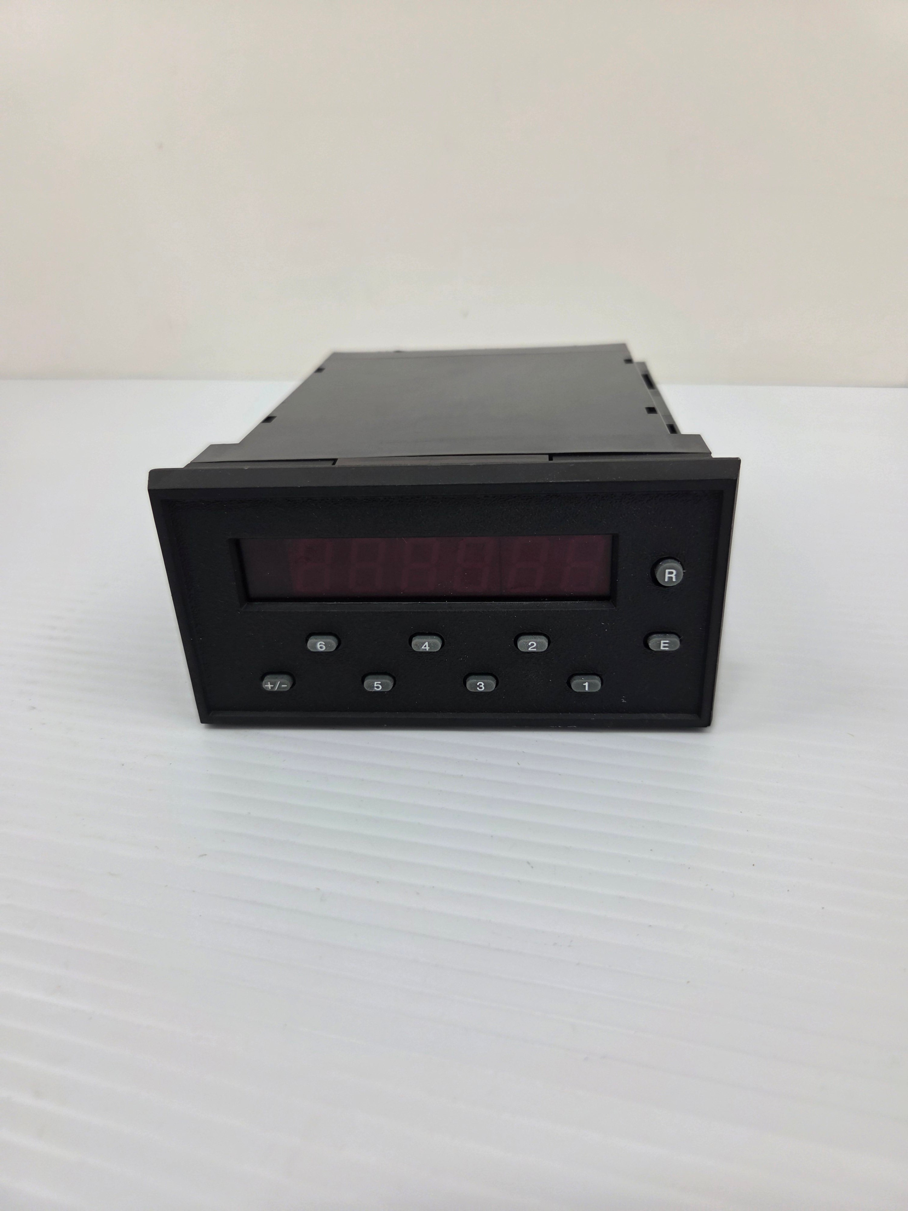 Red Lion GEM10060 Digital Counter Module GEM1006011145 20VA 115/230VAC 50/60 Hz