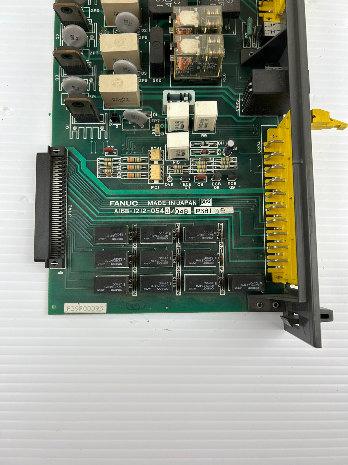 Fanuc A16B-1212-0540/04B P381-BB CNC Control Relay Circuit Board Assembly