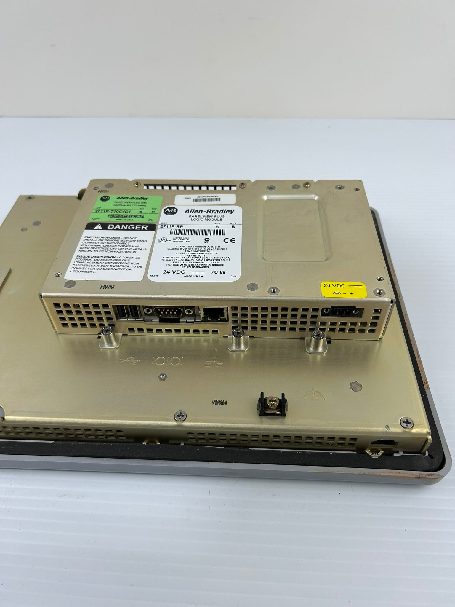 Allen Bradley 2711P-T10C4D1 /A Panelview Plus 1000 Screen 2711P-RP Logic Module