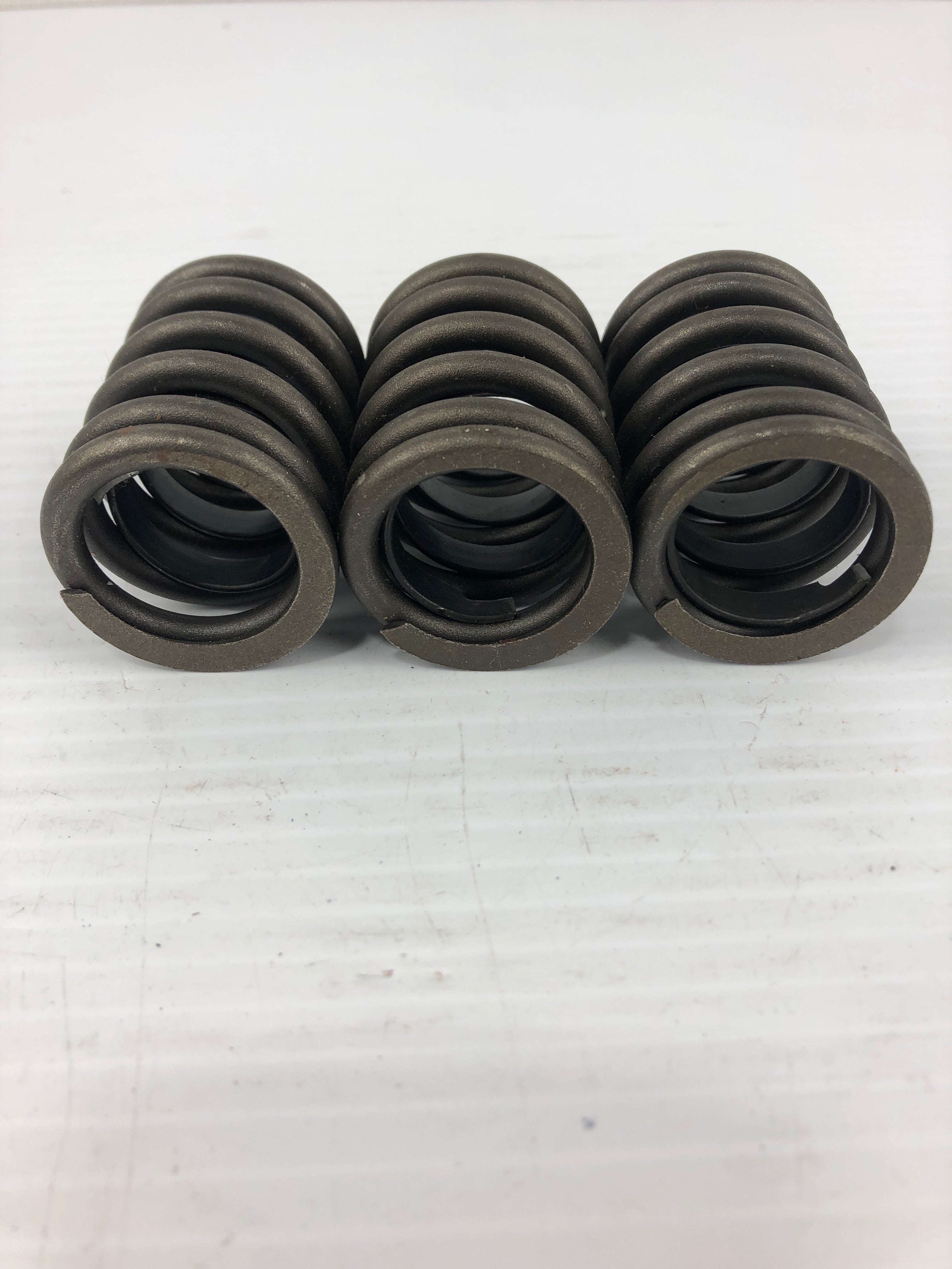 Clevite 2121145 Engine Valve Spring (3) 212-1145