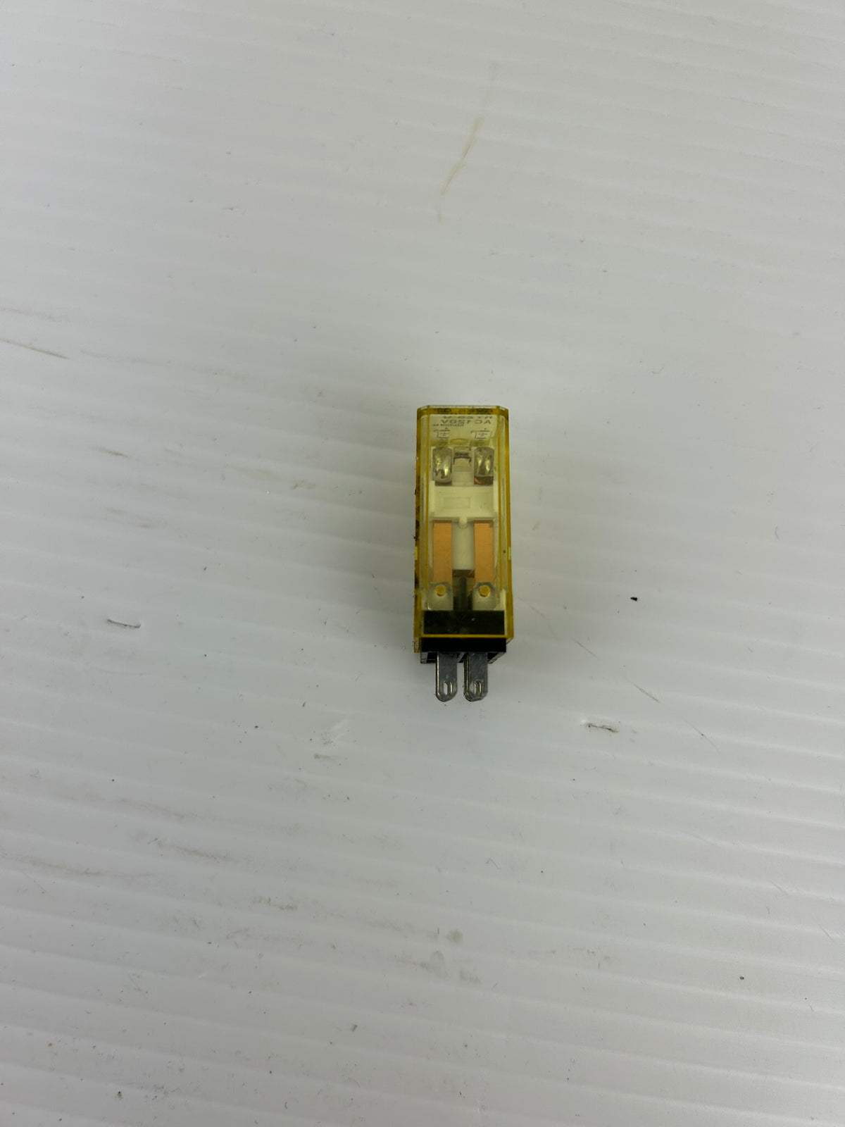 IDEC RY2S-U AC120V DPDT Relay 3A 120VAC Plug-In Miniature Industrial - Lot of 7