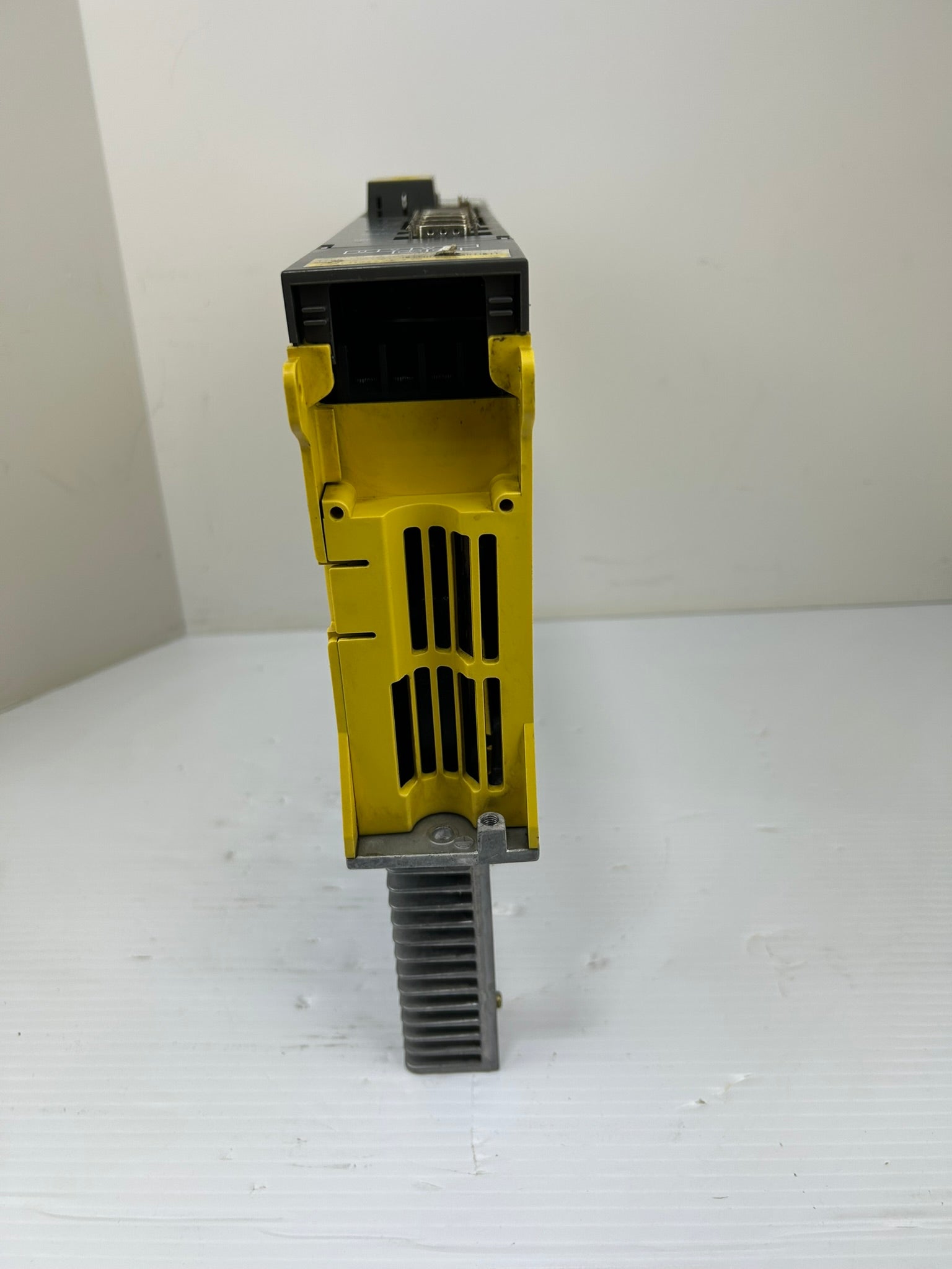 Fanuc A06B-6079-H105 Servo Amplifier Module Drive Series G B-65162